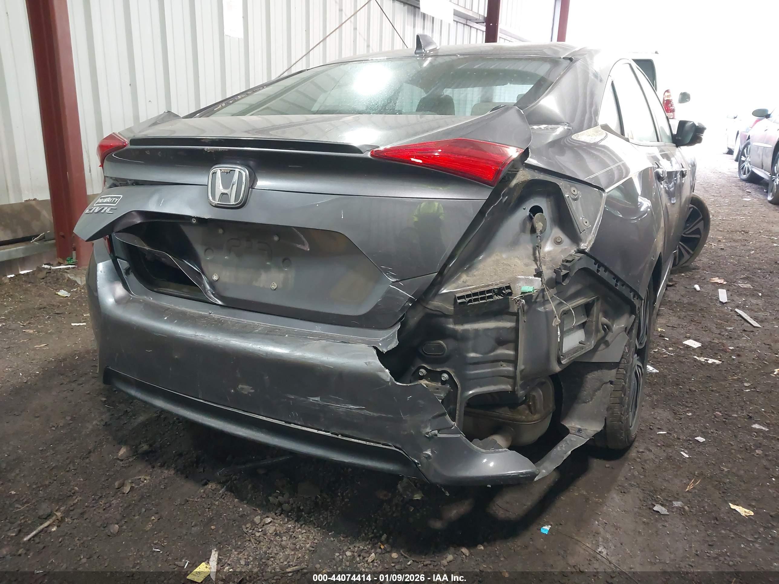 HONDA CIVIC image 6