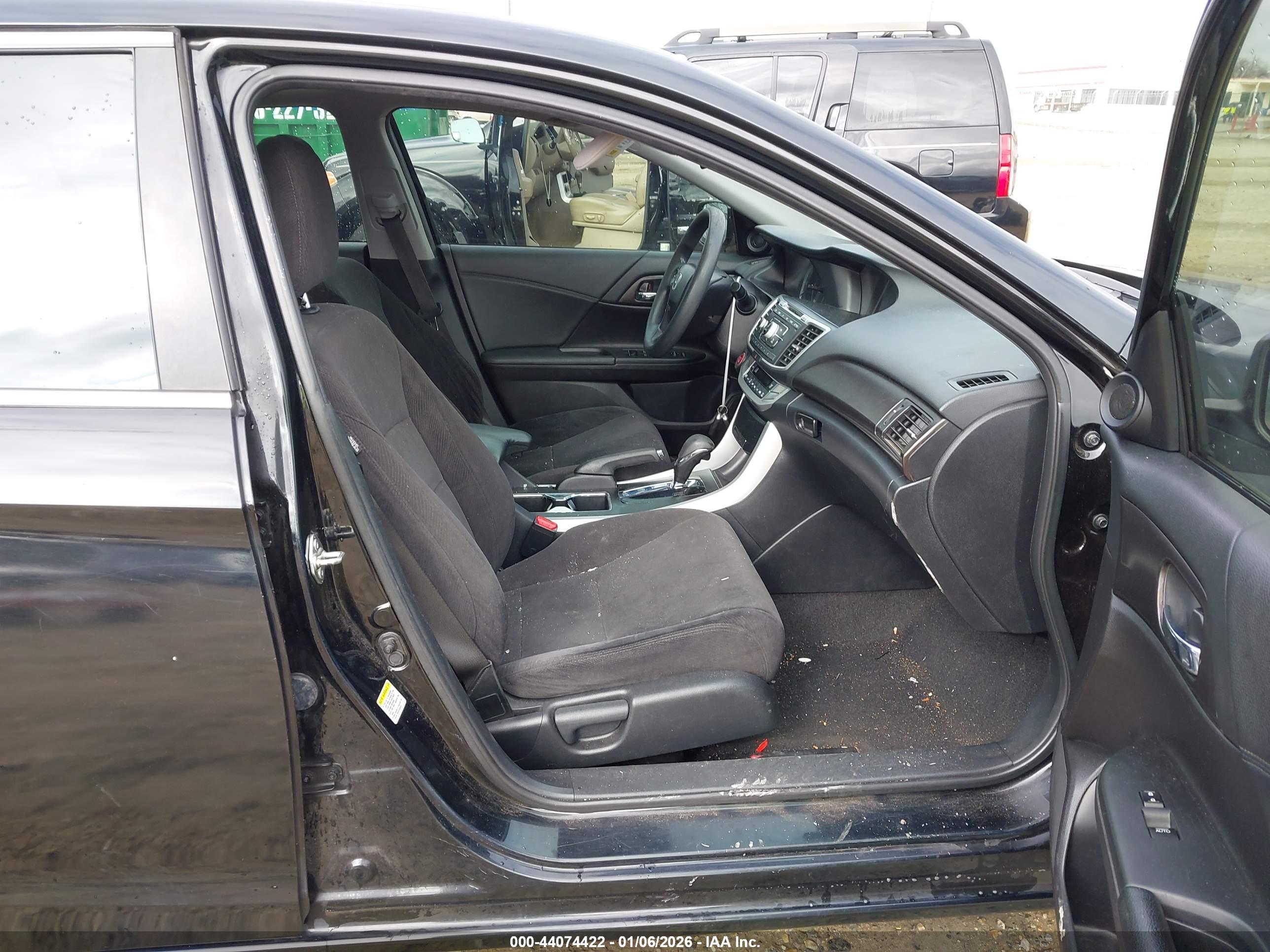 HONDA ACCORD image 5