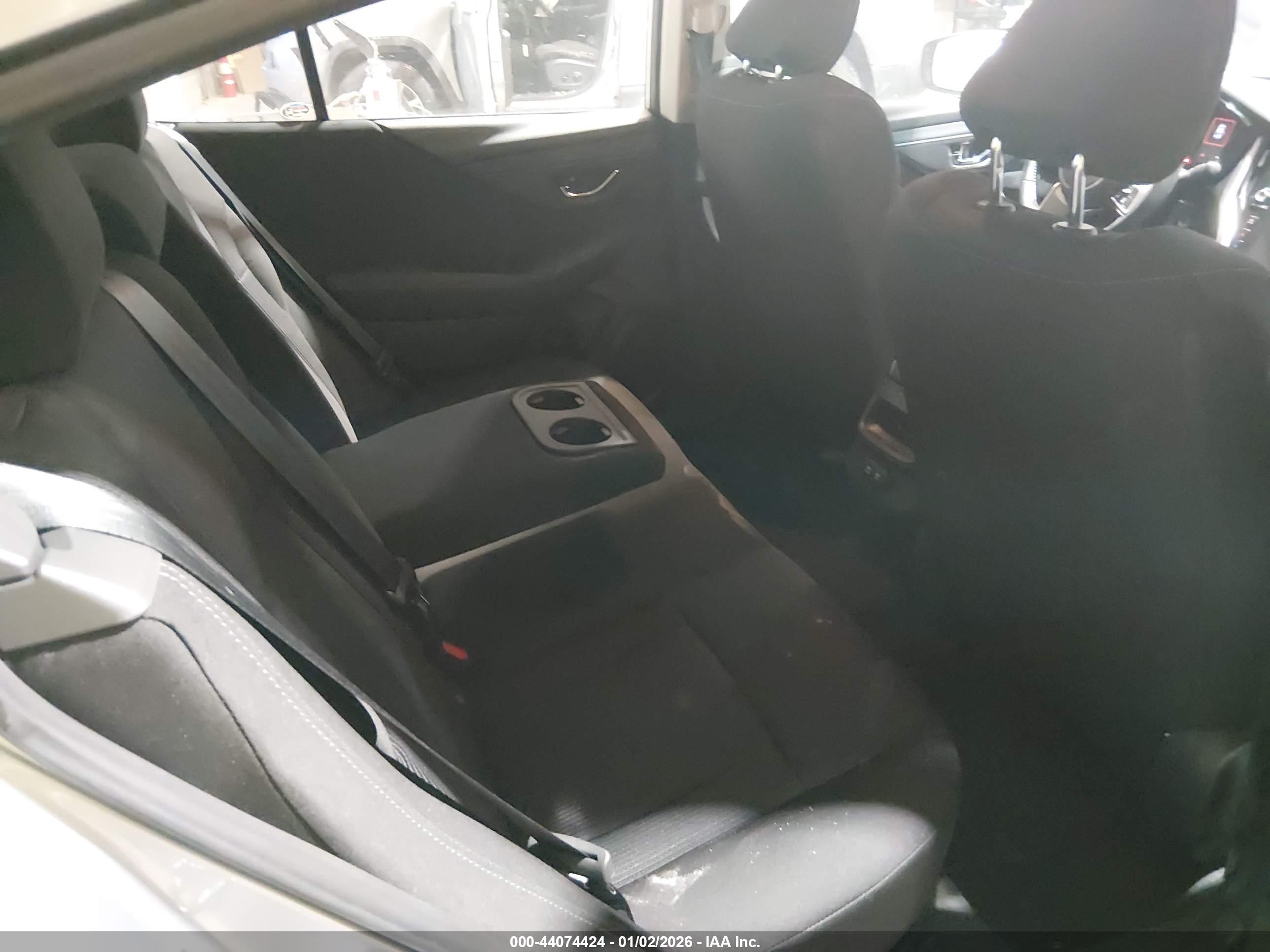 SUBARU LEGACY image 8