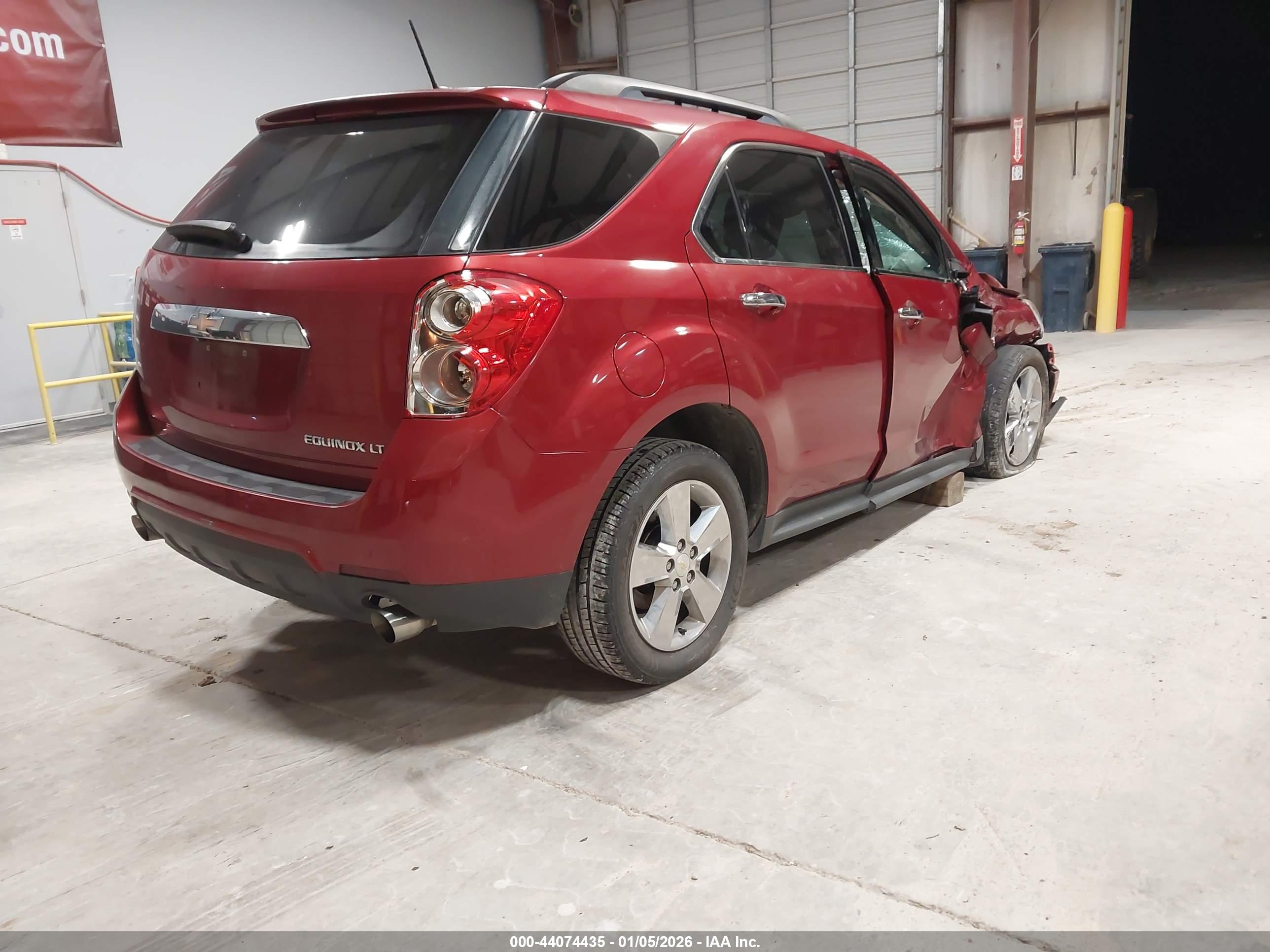 CHEVROLET EQUINOX image 4