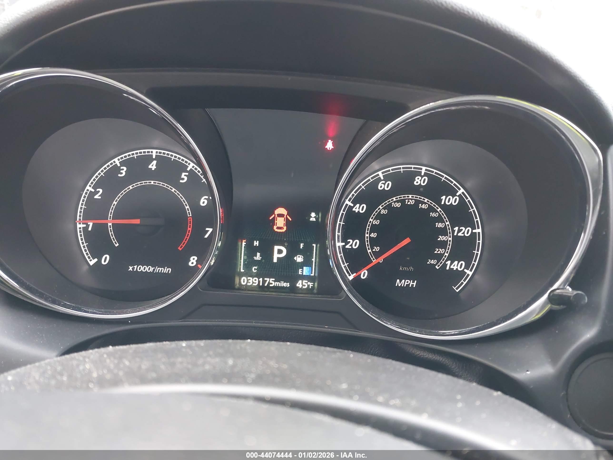 MITSUBISHI OUTLANDER image 7