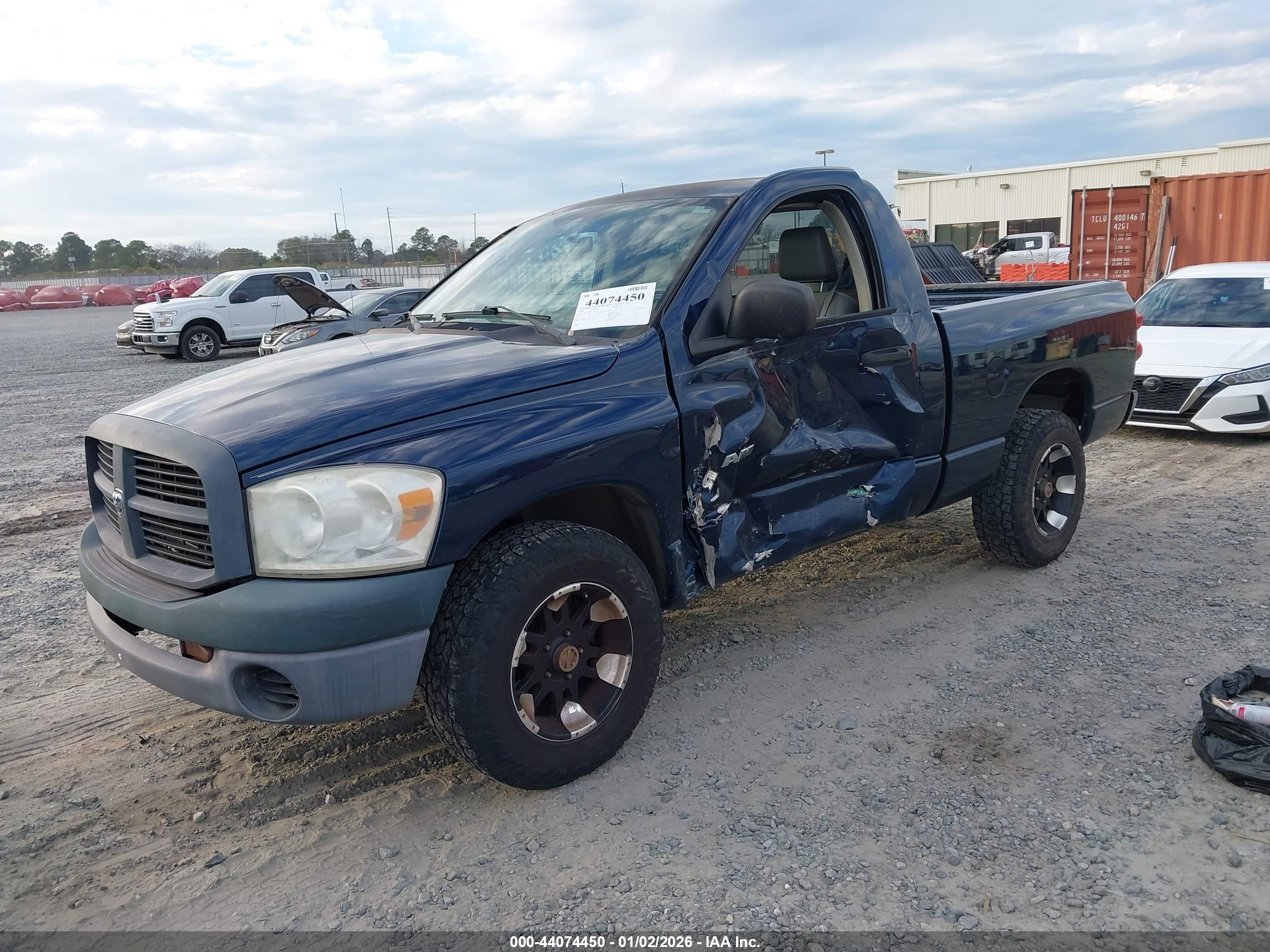 DODGE RAM image 2
