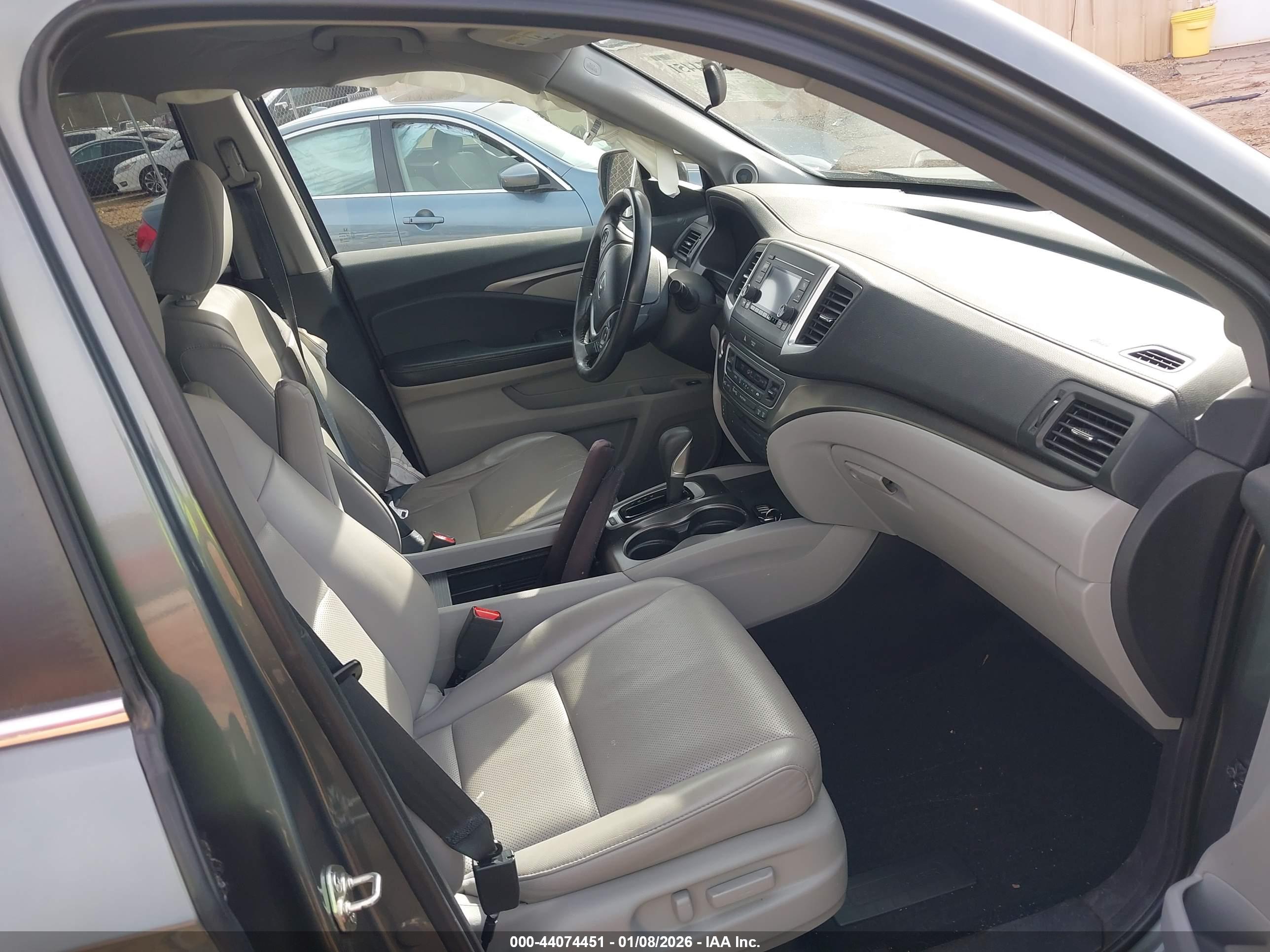 HONDA RIDGELINE image 5