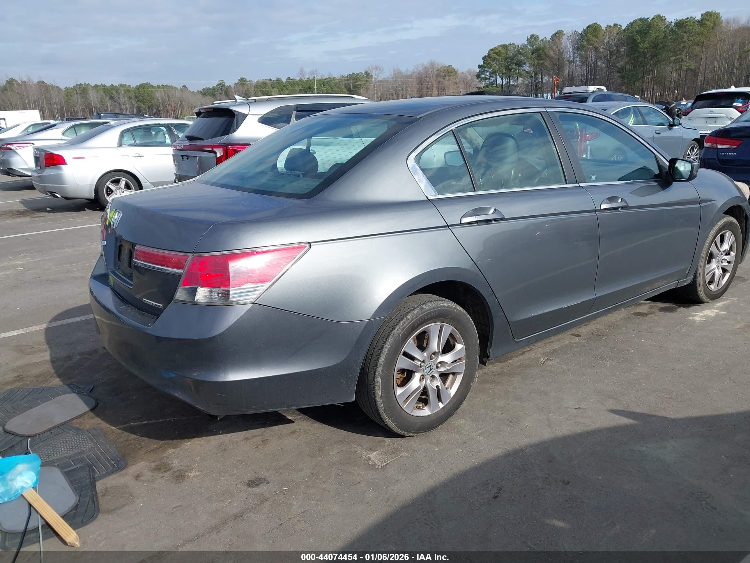 HONDA ACCORD image 4