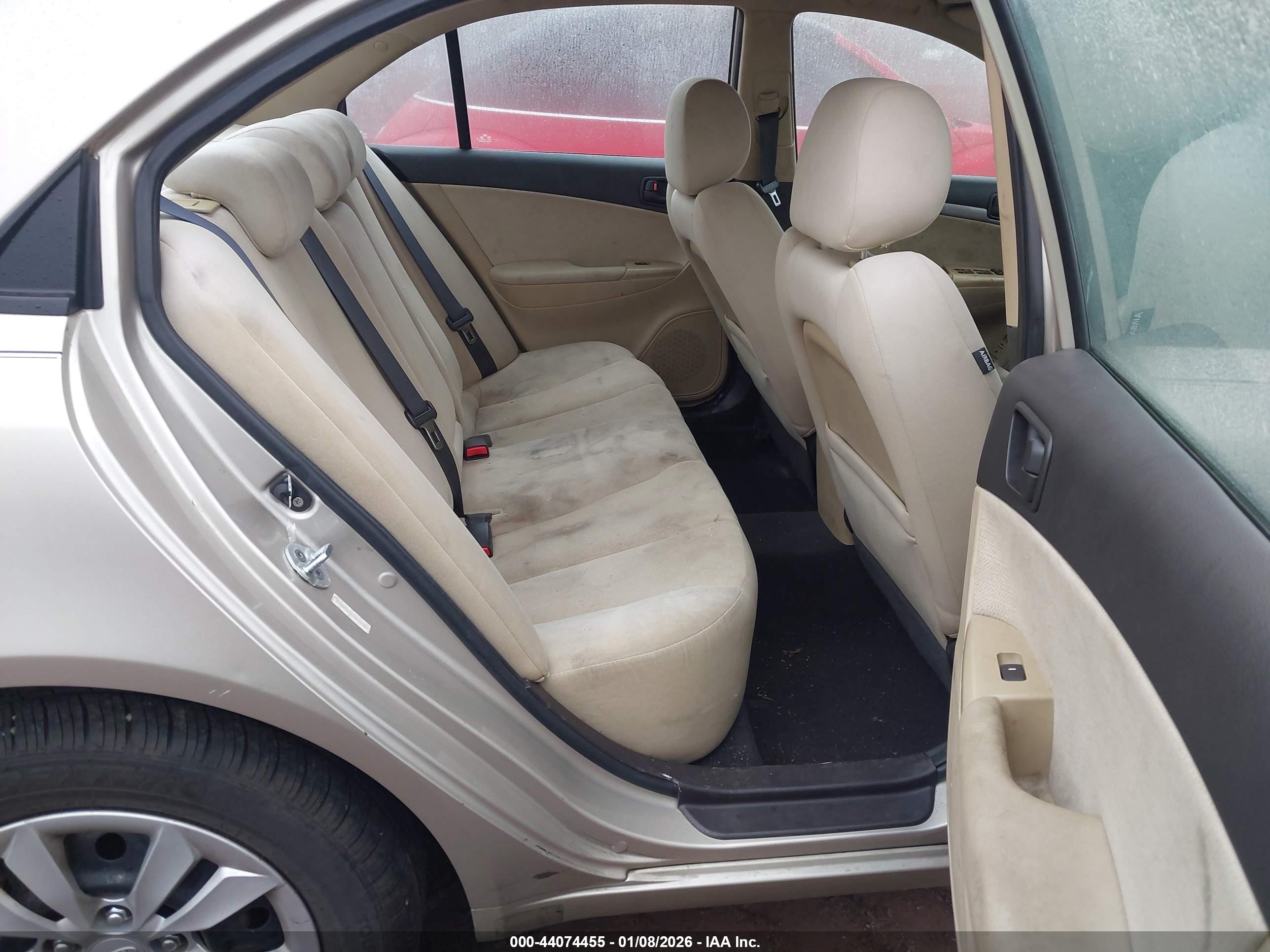 HYUNDAI SONATA image 8