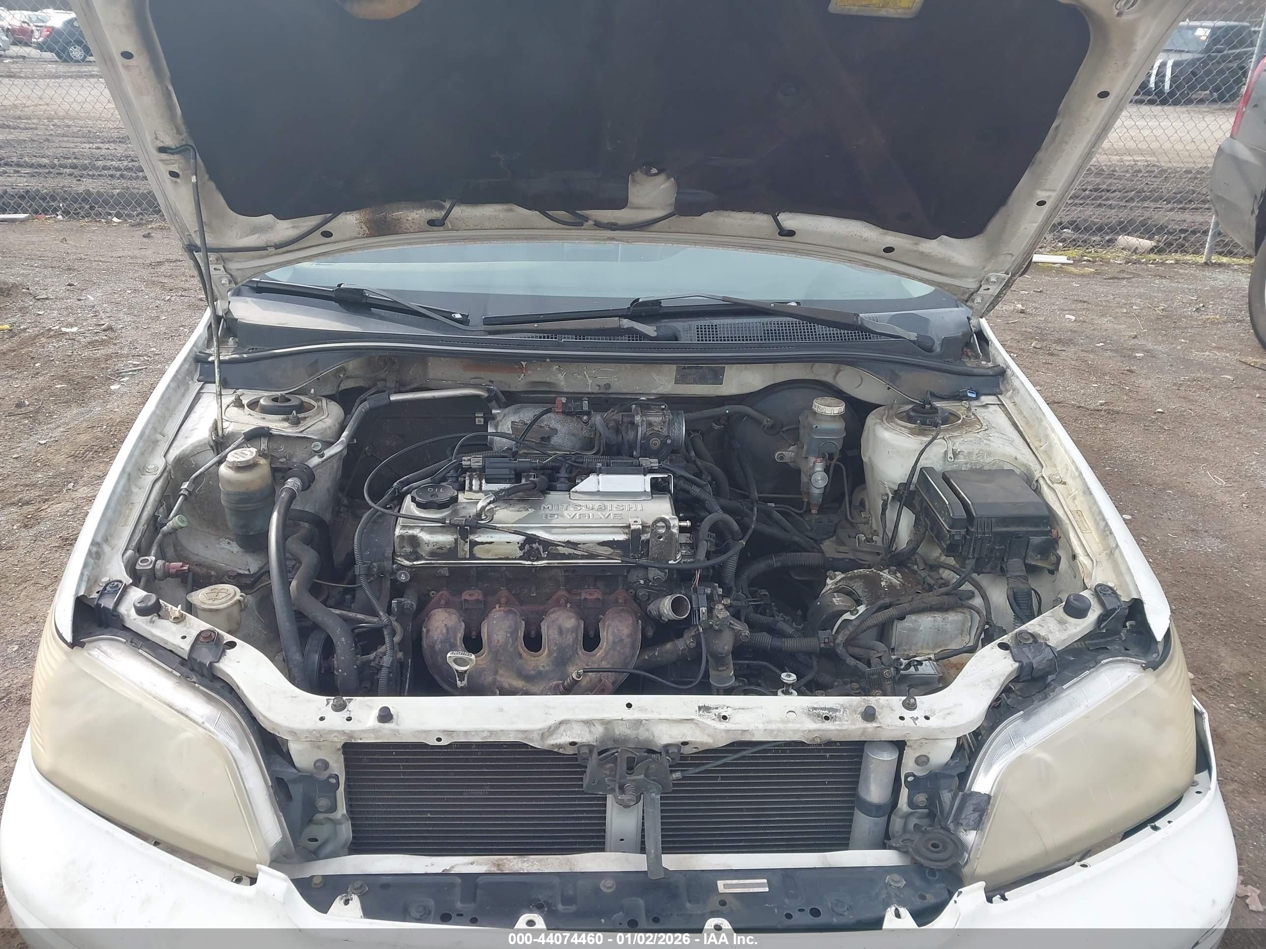 MITSUBISHI LANCER image 10