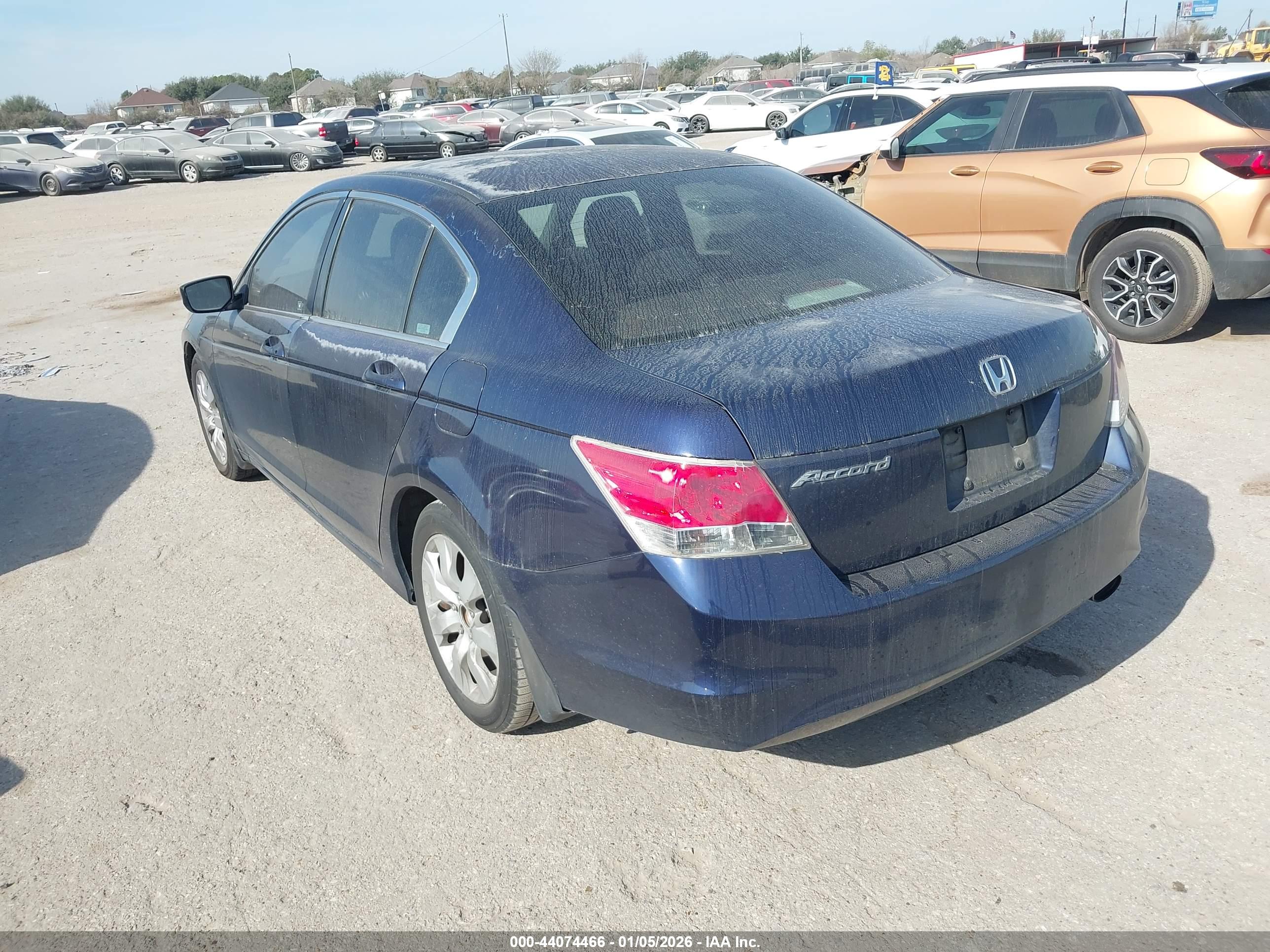 HONDA ACCORD image 3