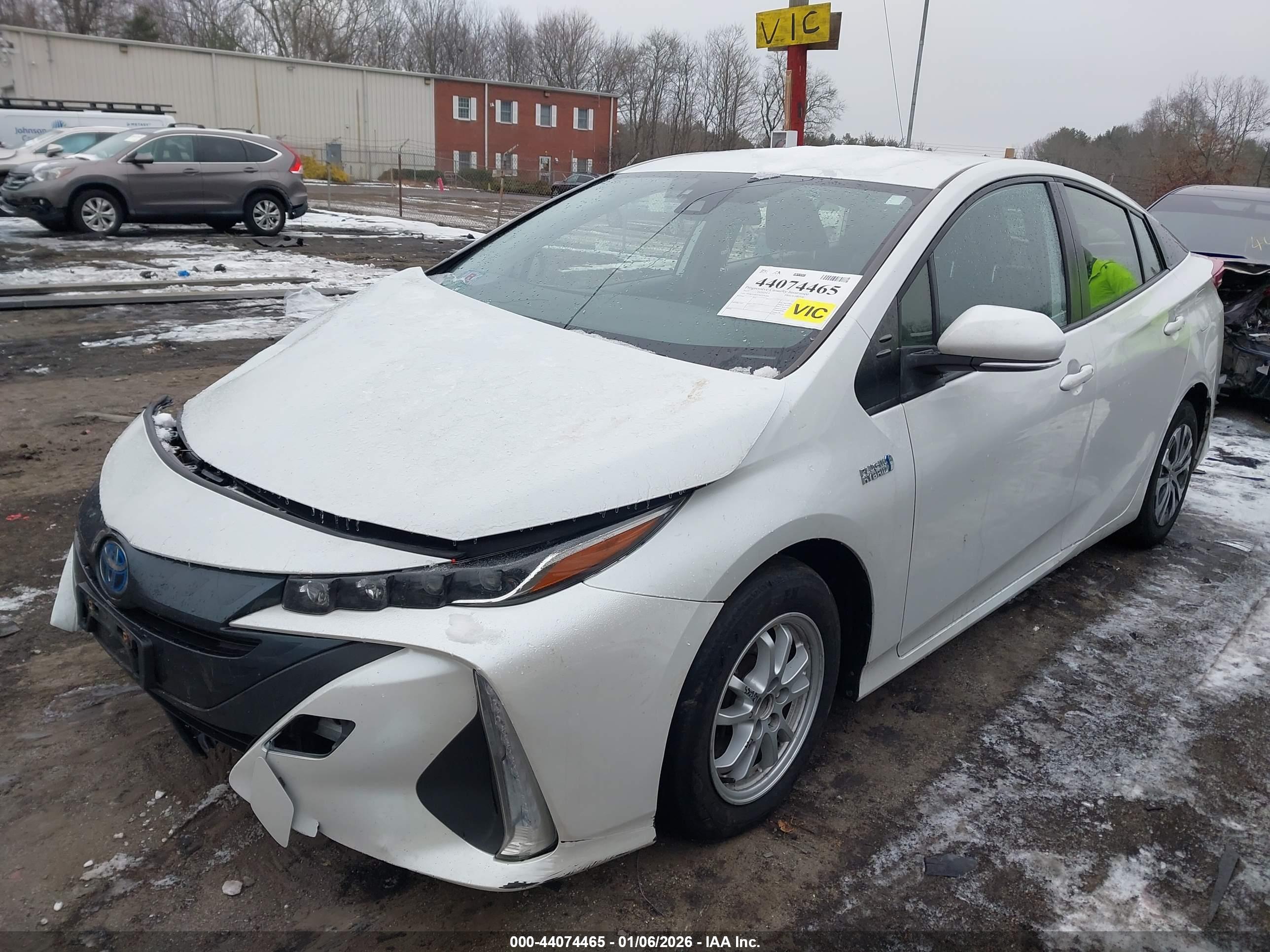 TOYOTA PRIUS image 2