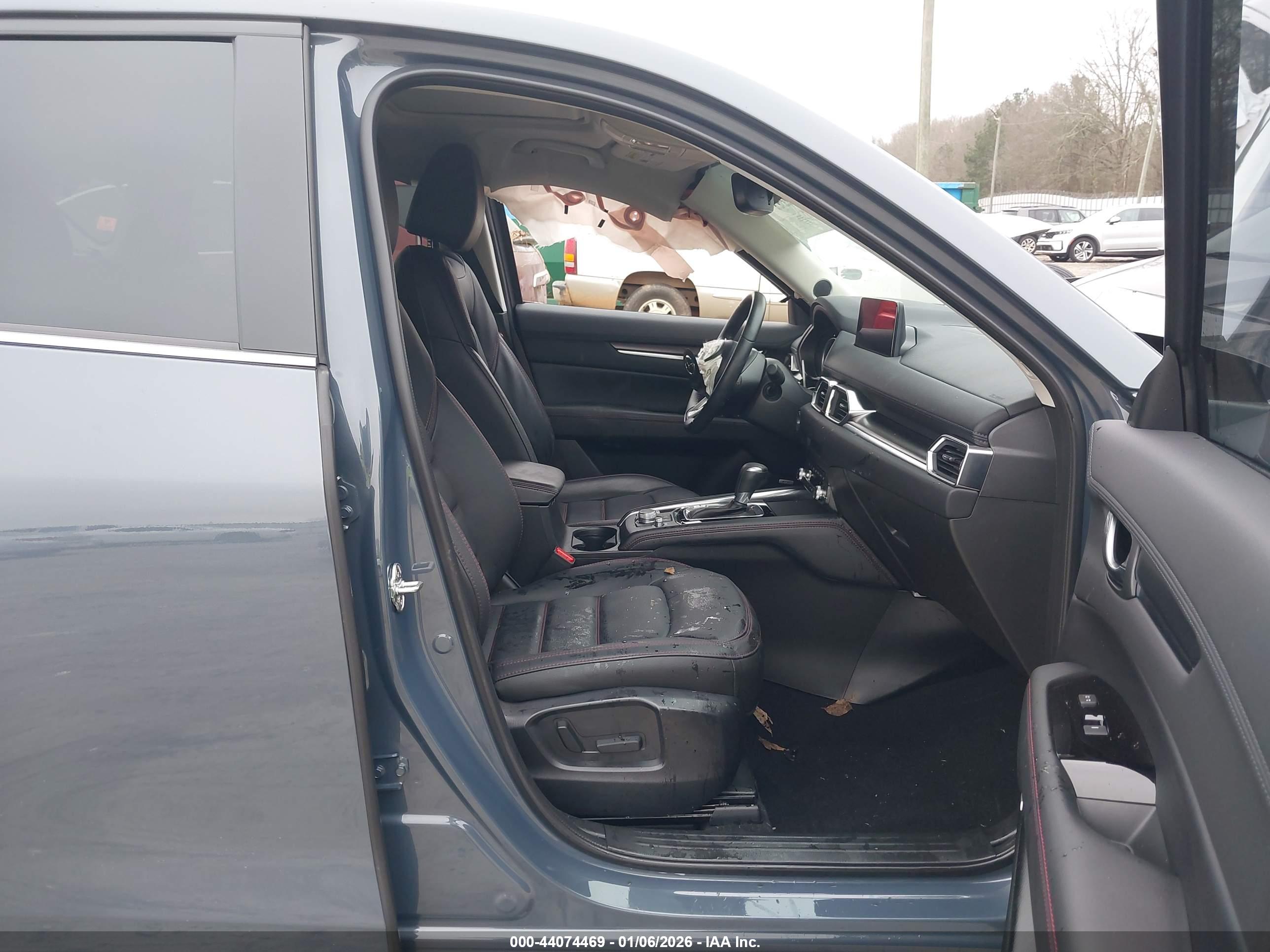 MAZDA CX-5 image 5
