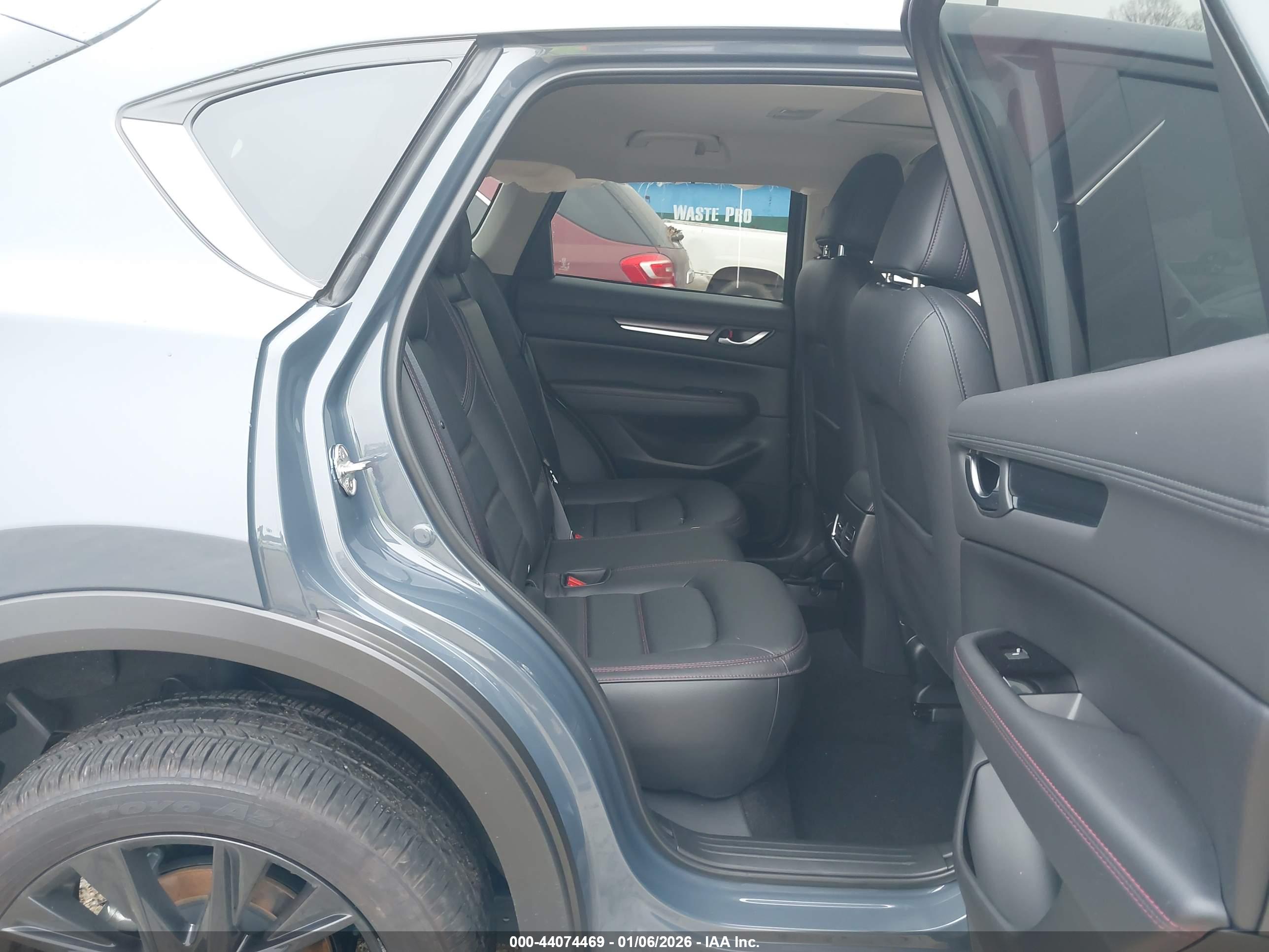 MAZDA CX-5 image 8