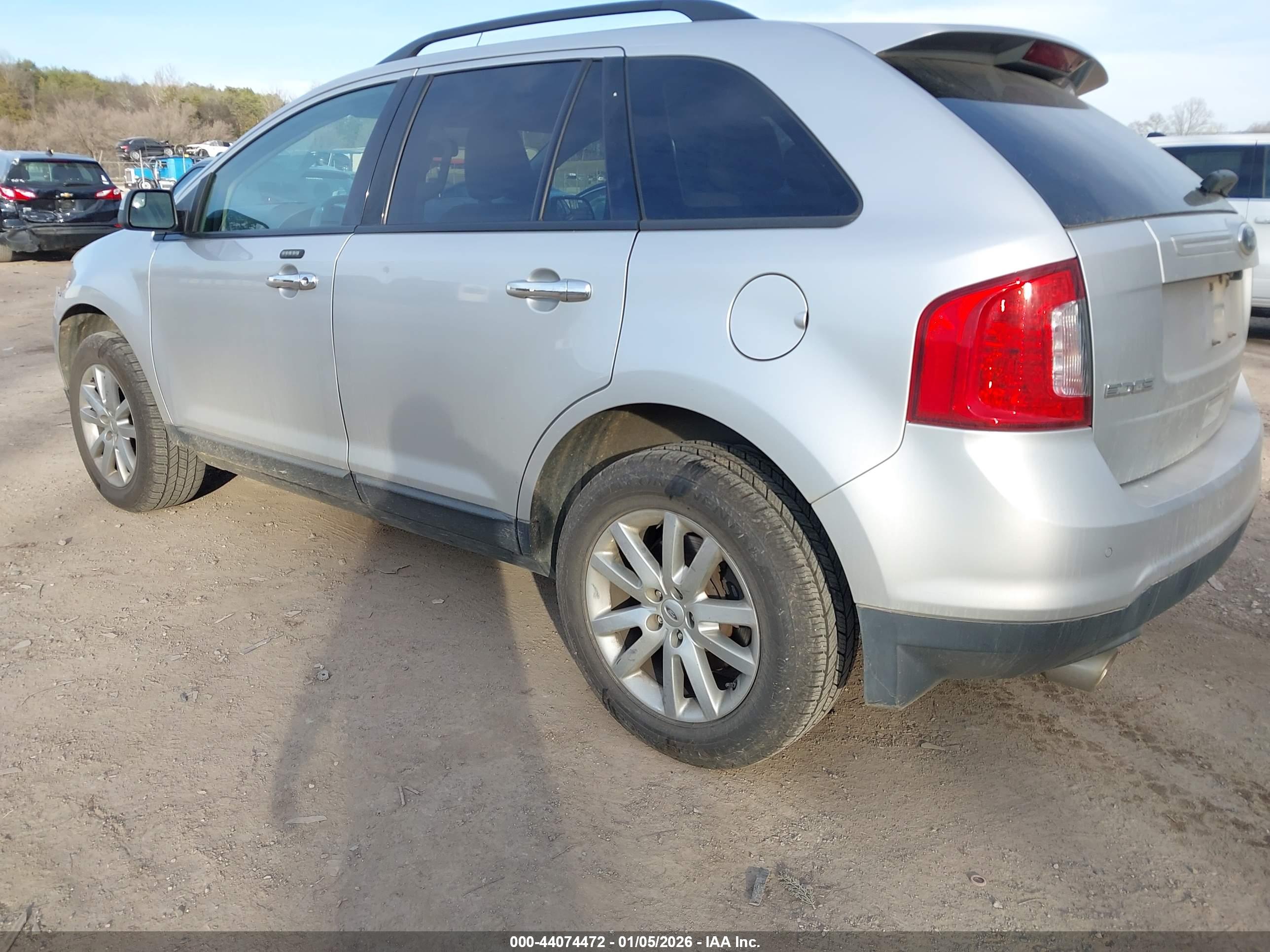 FORD EDGE image 3