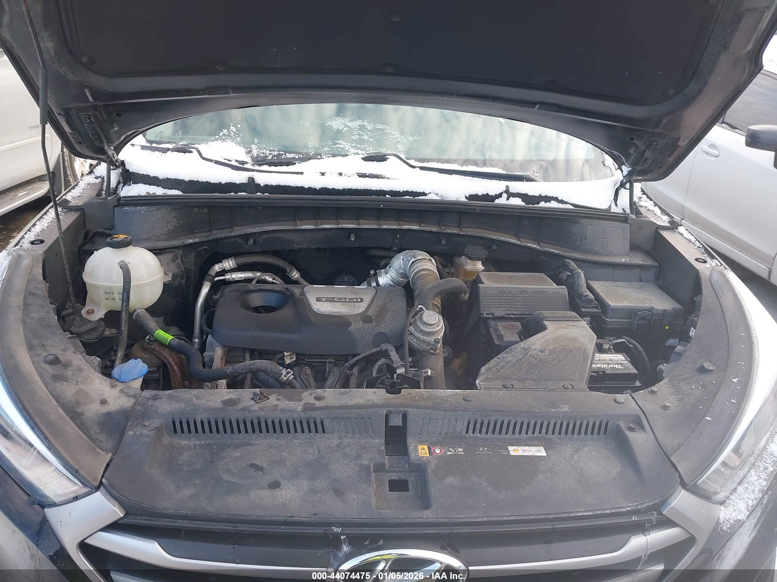HYUNDAI TUCSON image 10