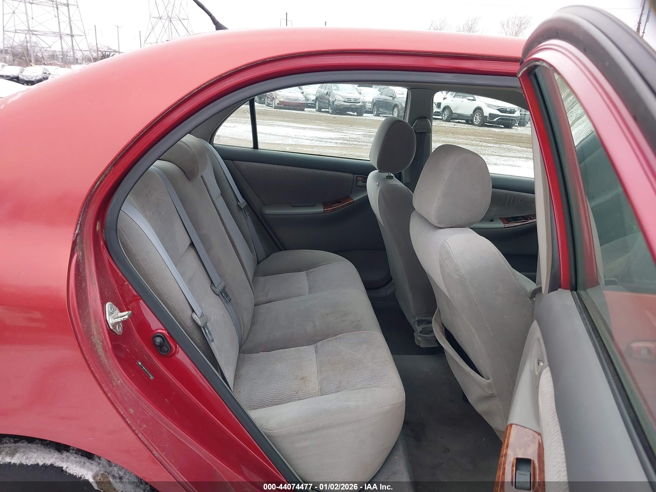 TOYOTA COROLLA image 8