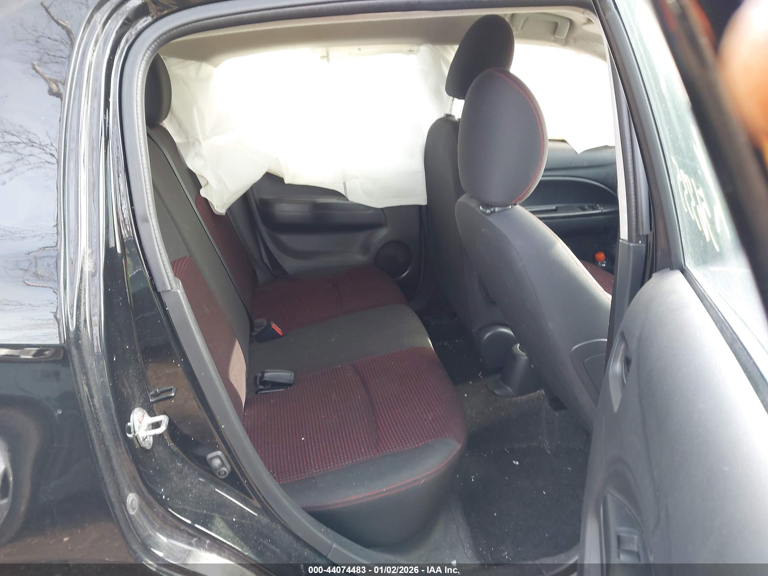 MITSUBISHI MIRAGE image 8
