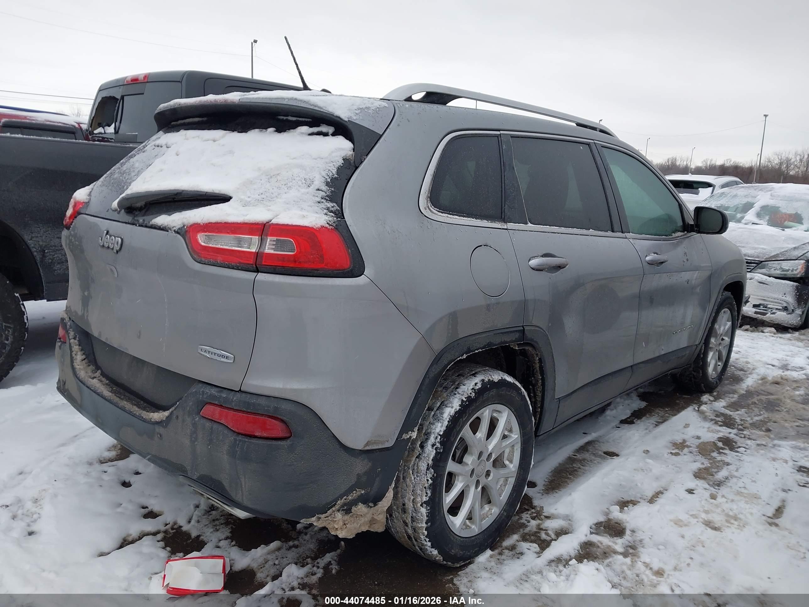 JEEP CHEROKEE image 4
