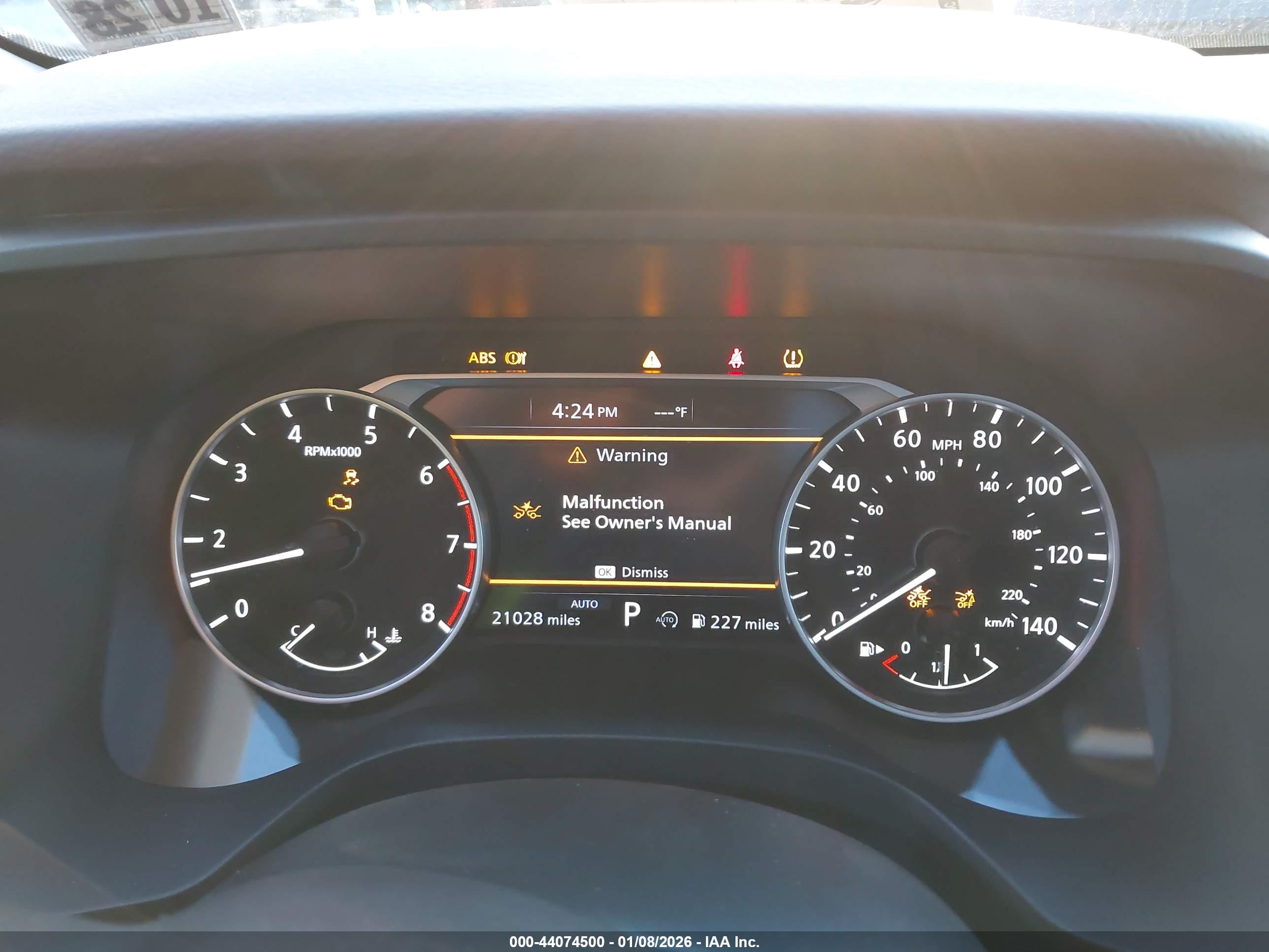 NISSAN ROGUE image 7