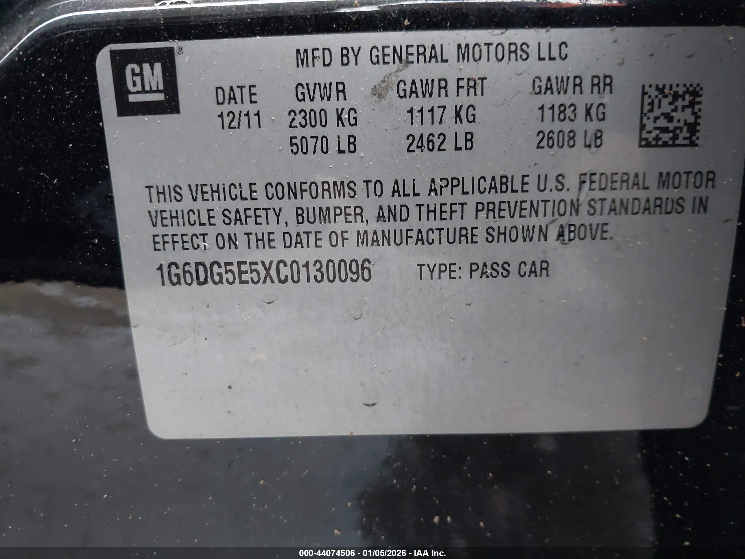 CADILLAC CTS image 9