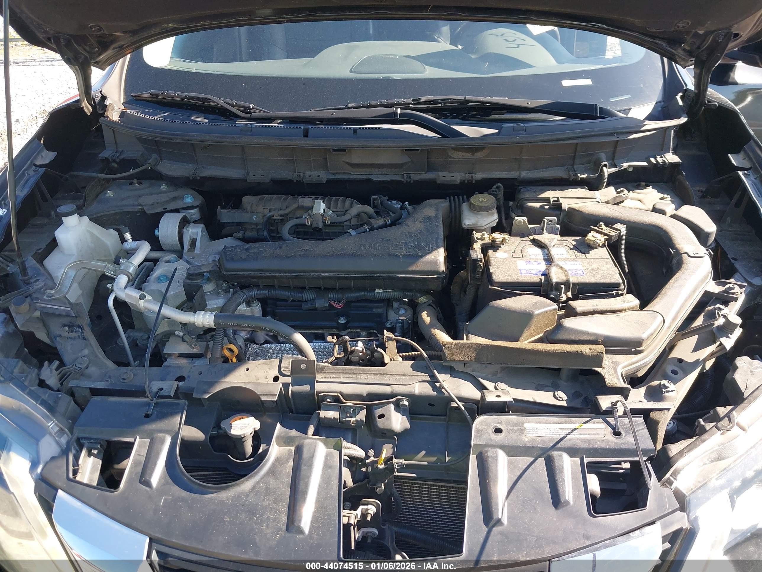 NISSAN ROGUE image 10
