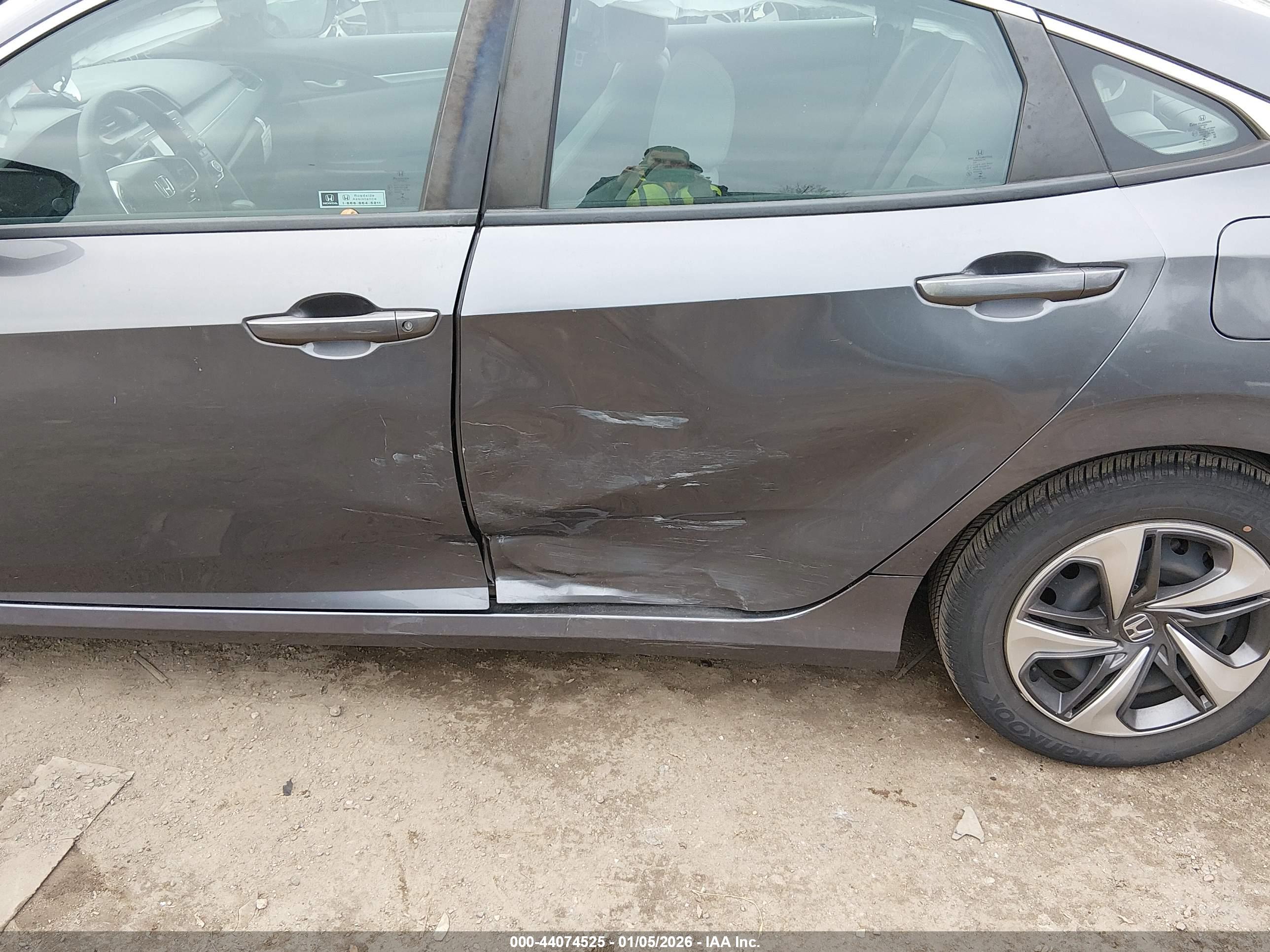 HONDA CIVIC image 6