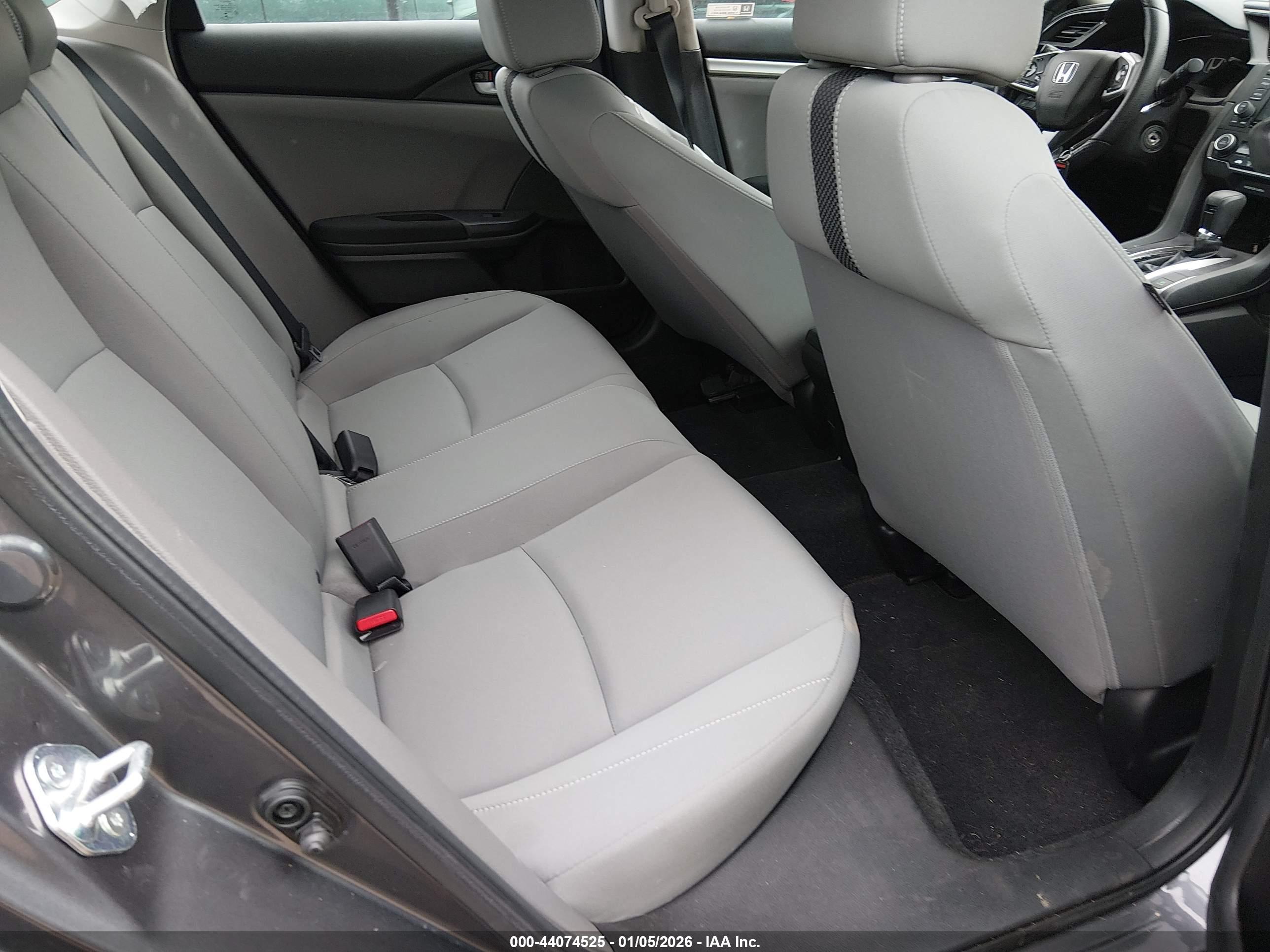HONDA CIVIC image 8