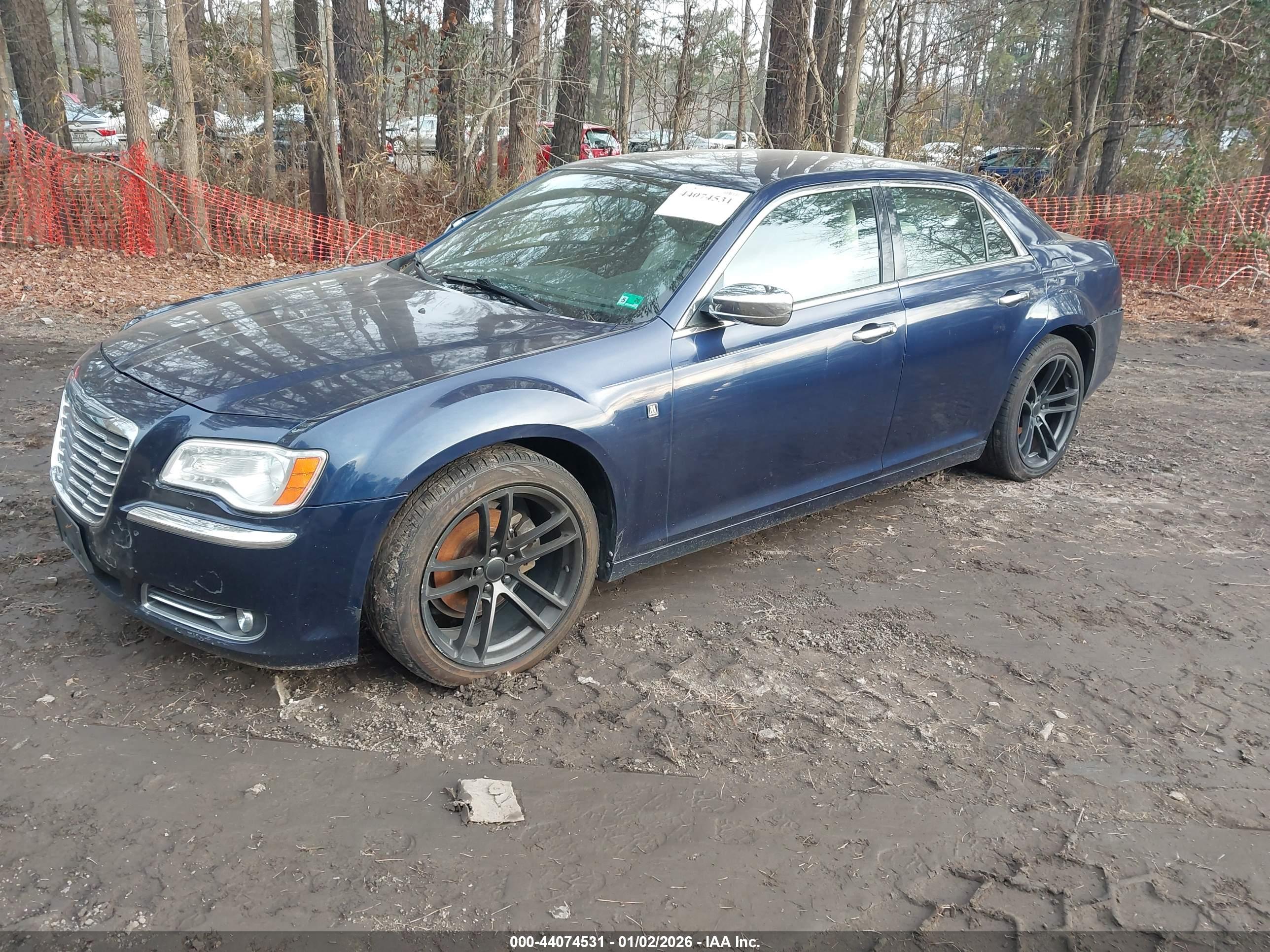 CHRYSLER 300 image 2