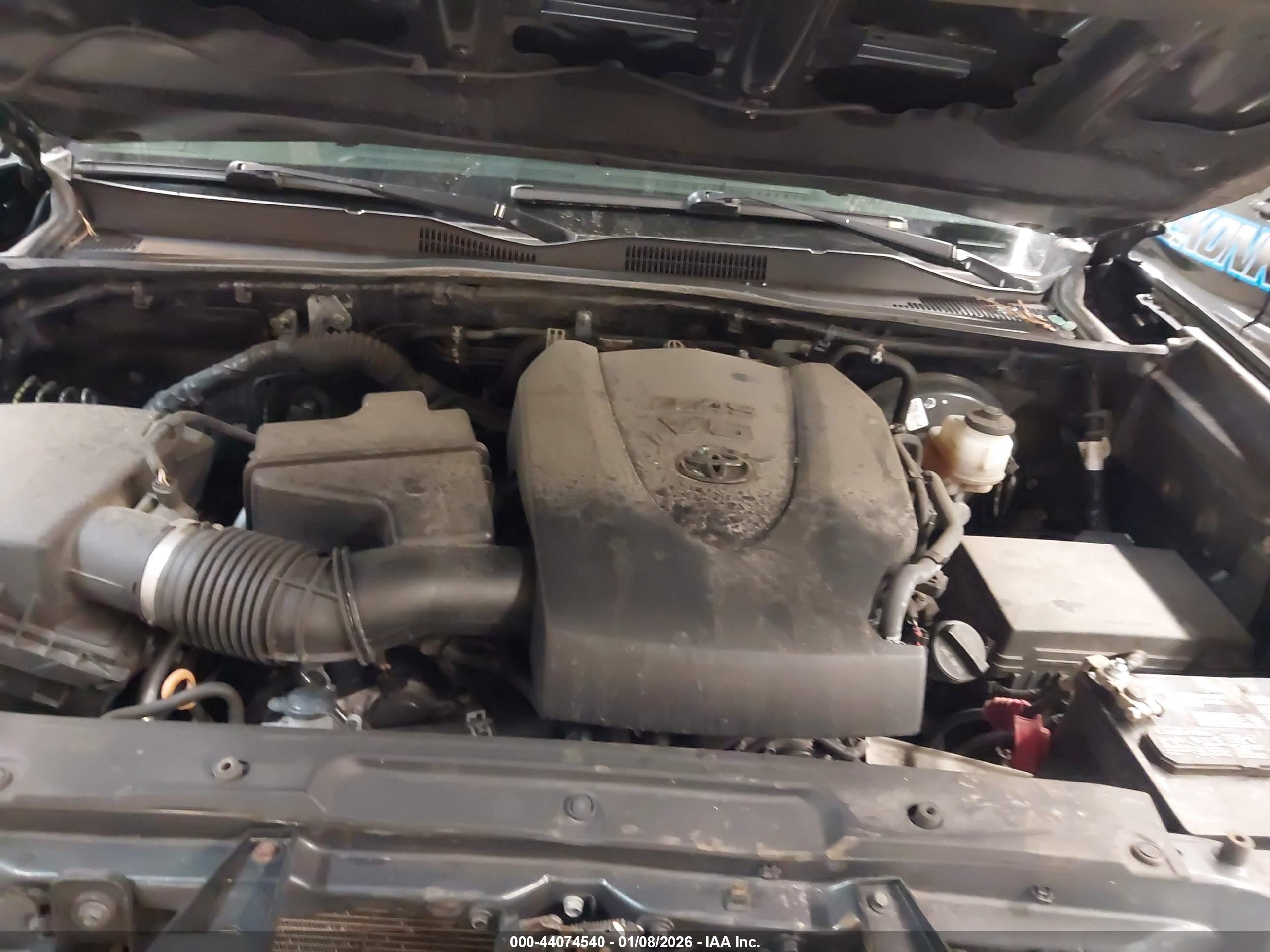 TOYOTA TACOMA image 10