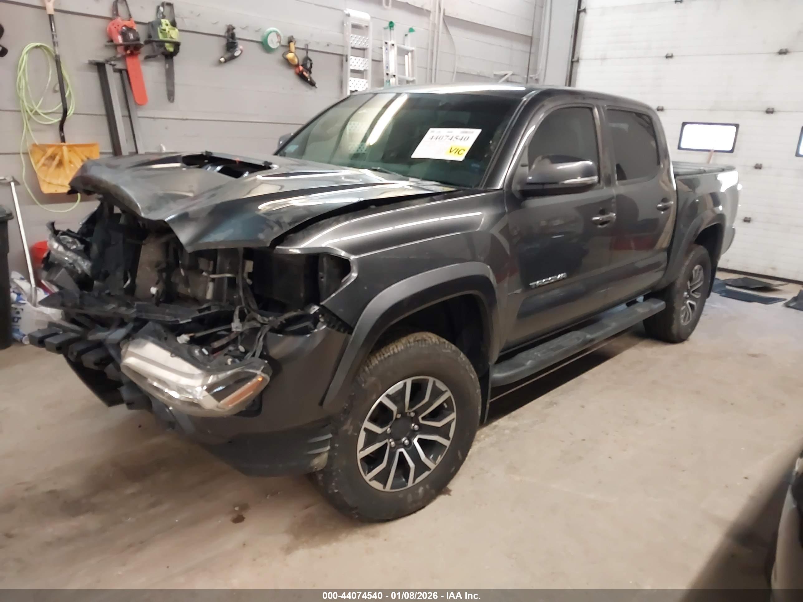 TOYOTA TACOMA image 2