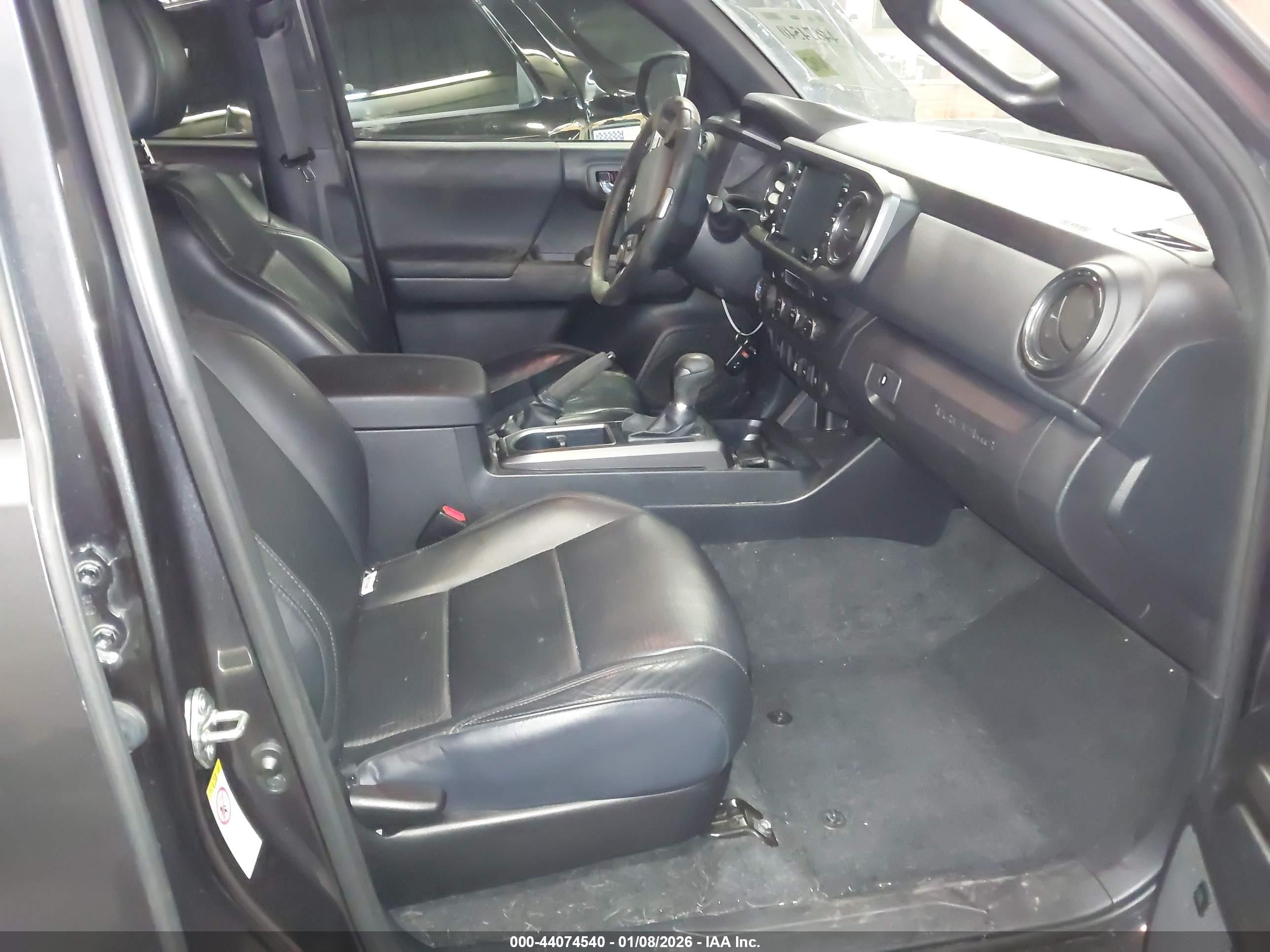 TOYOTA TACOMA image 5