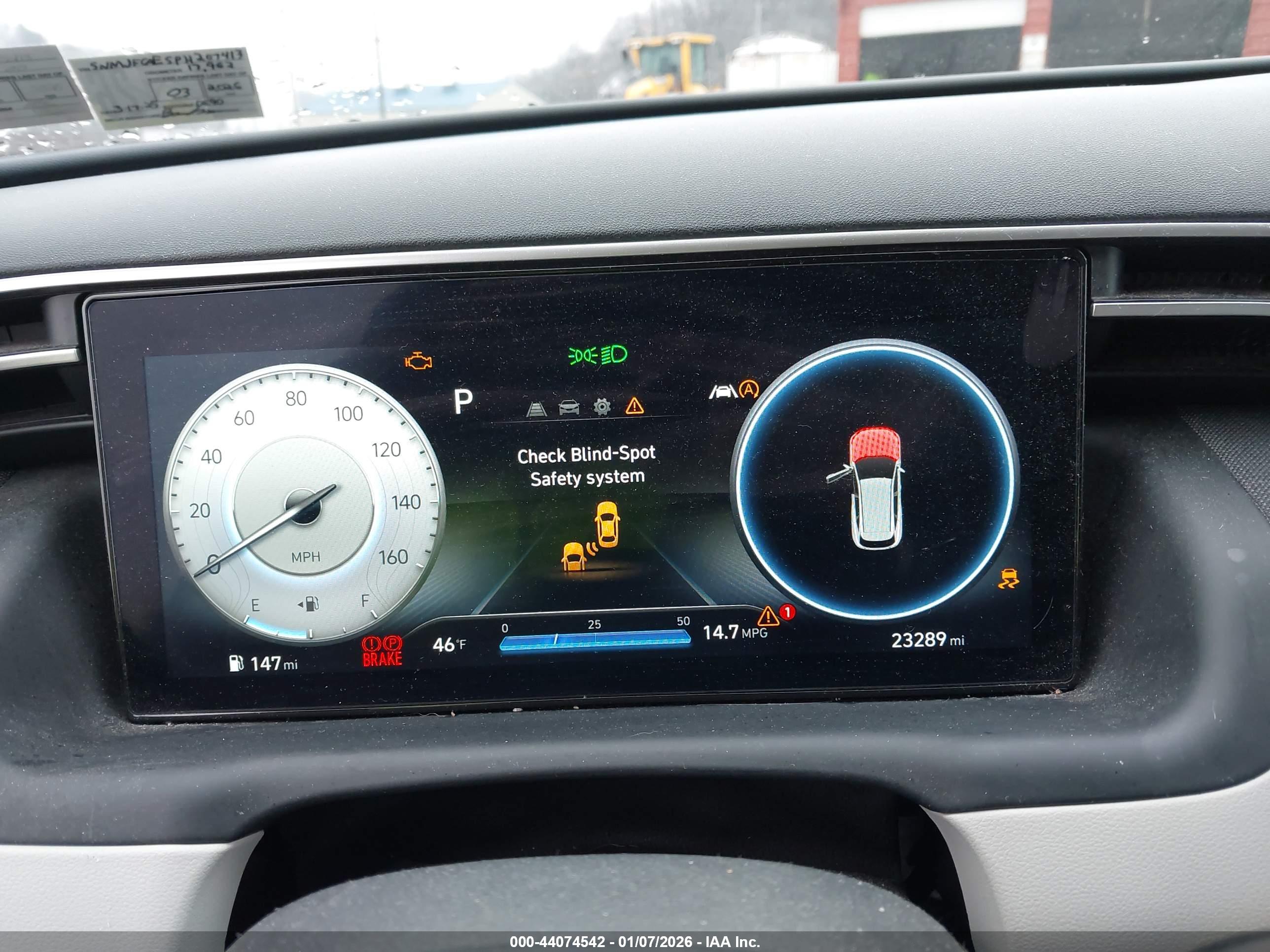 HYUNDAI TUCSON image 7