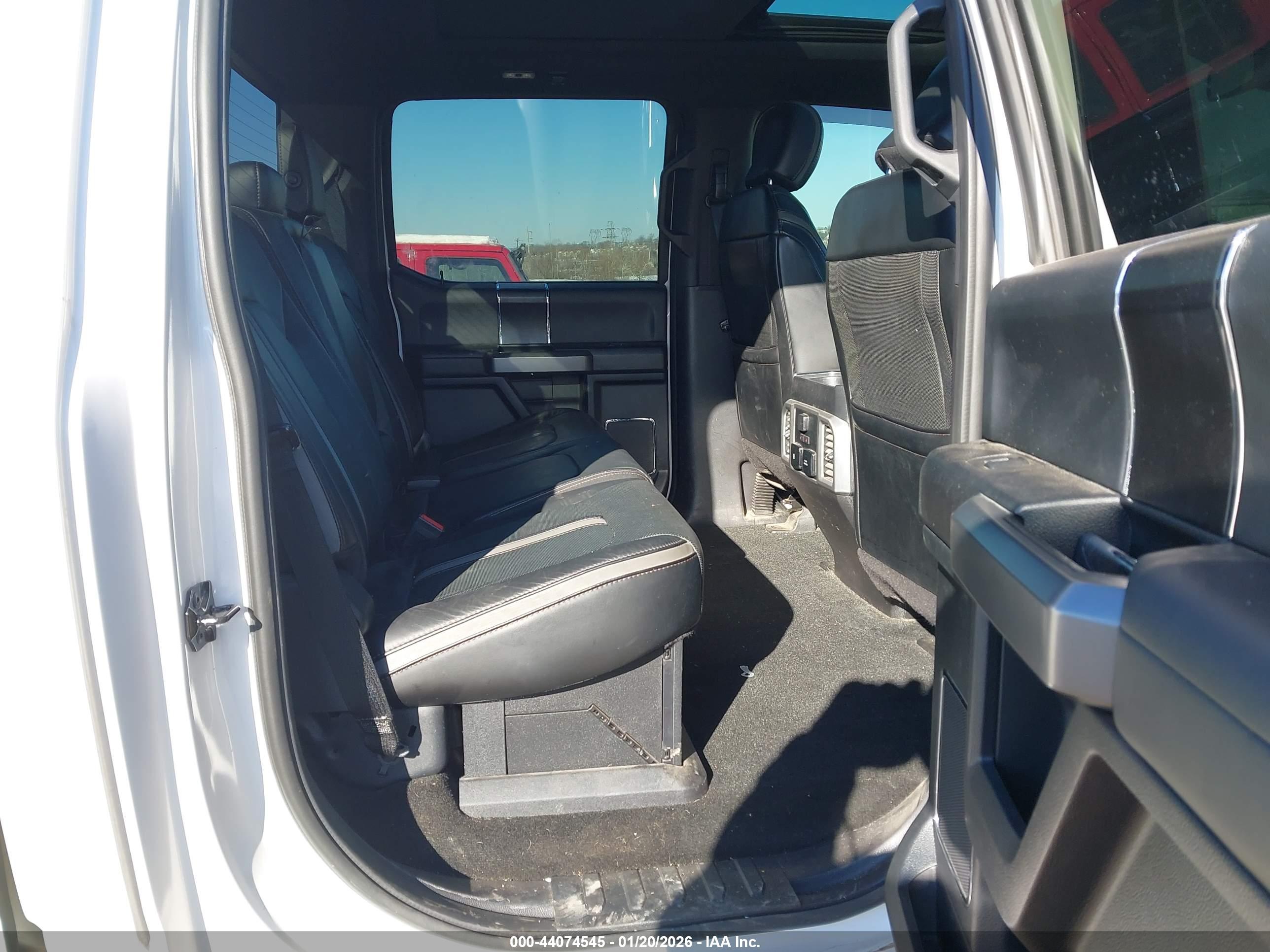 FORD F-250 image 8