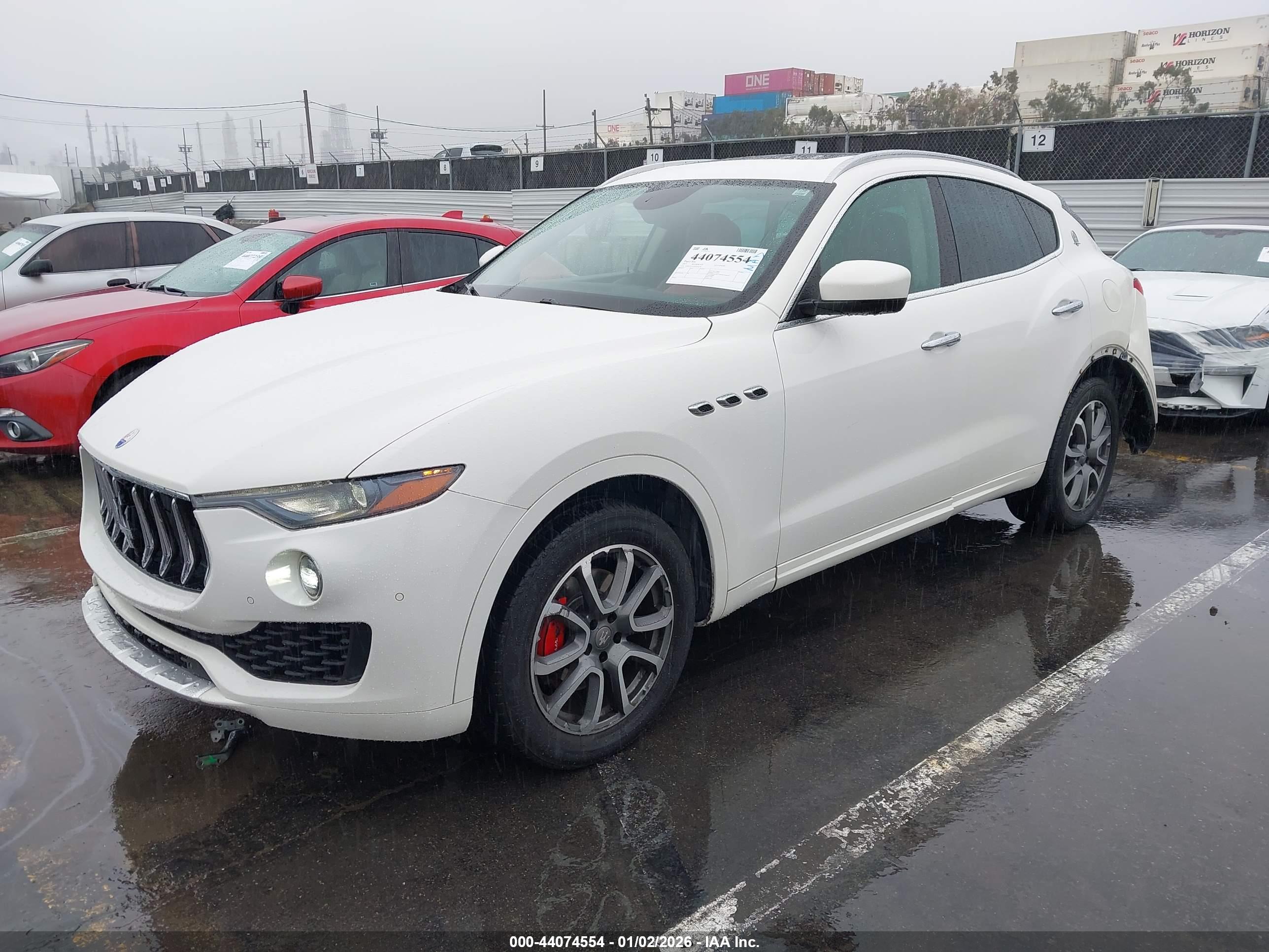 MASERATI LEVANTE image 2