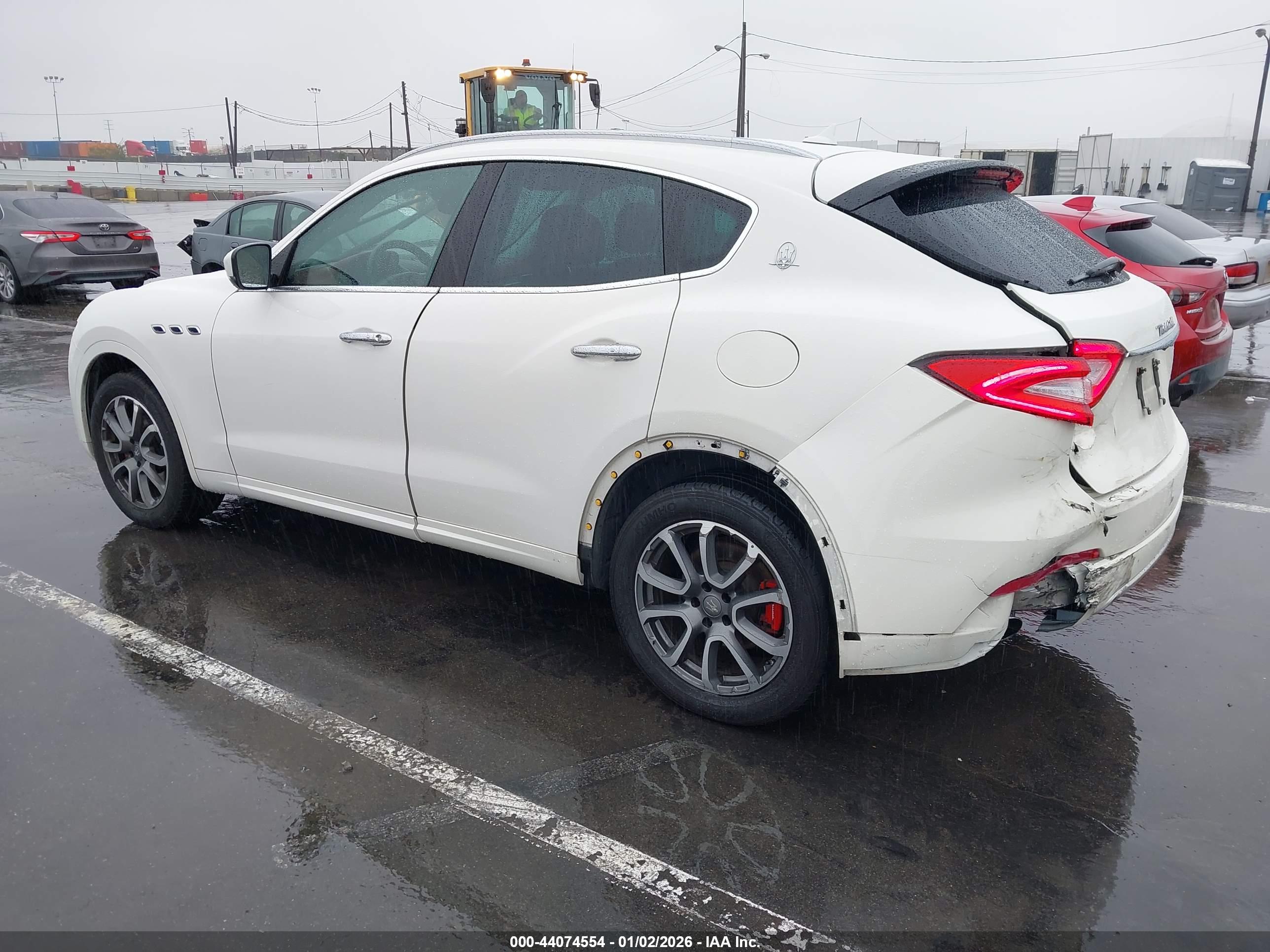 MASERATI LEVANTE image 3