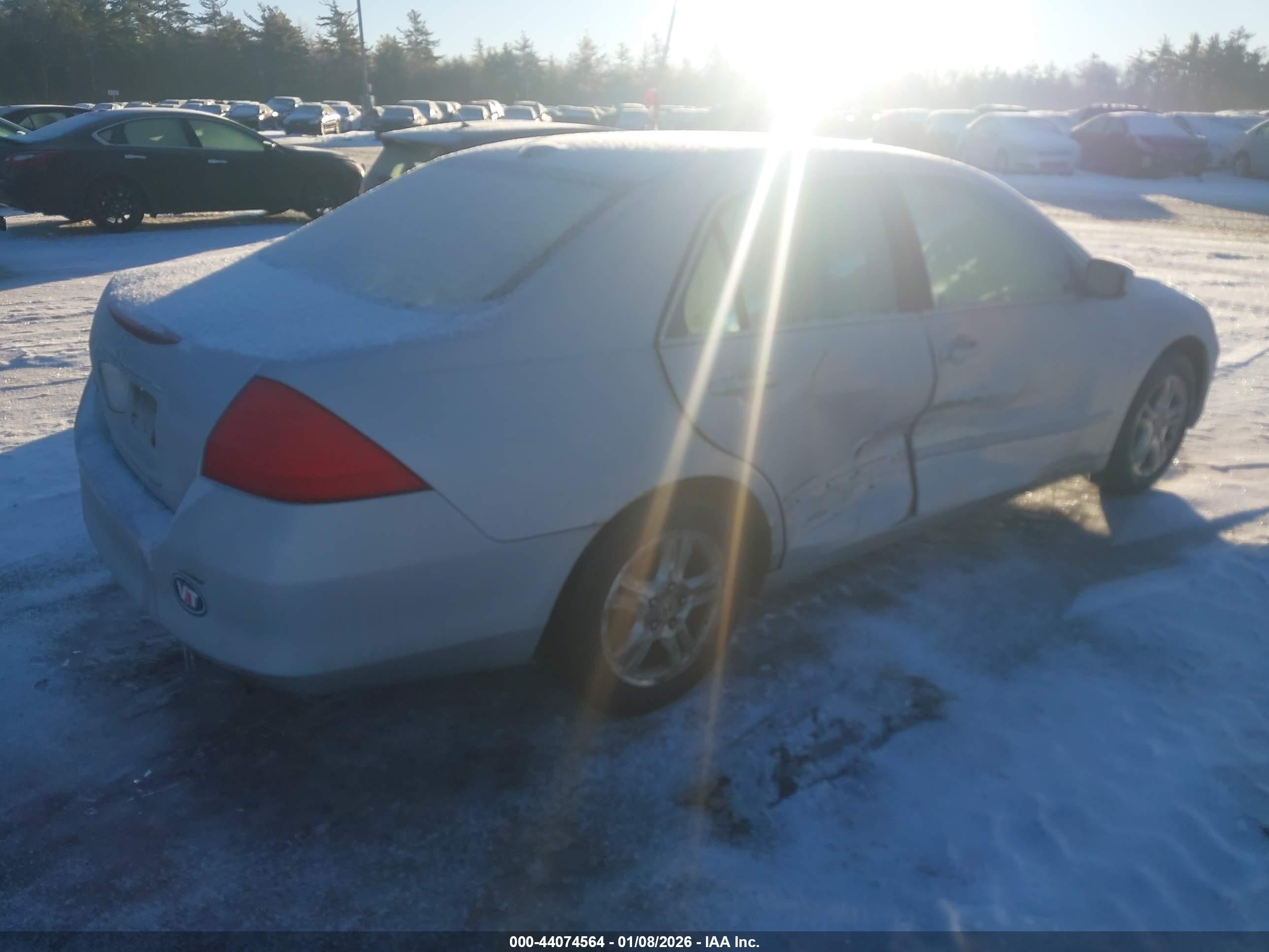 HONDA ACCORD image 4