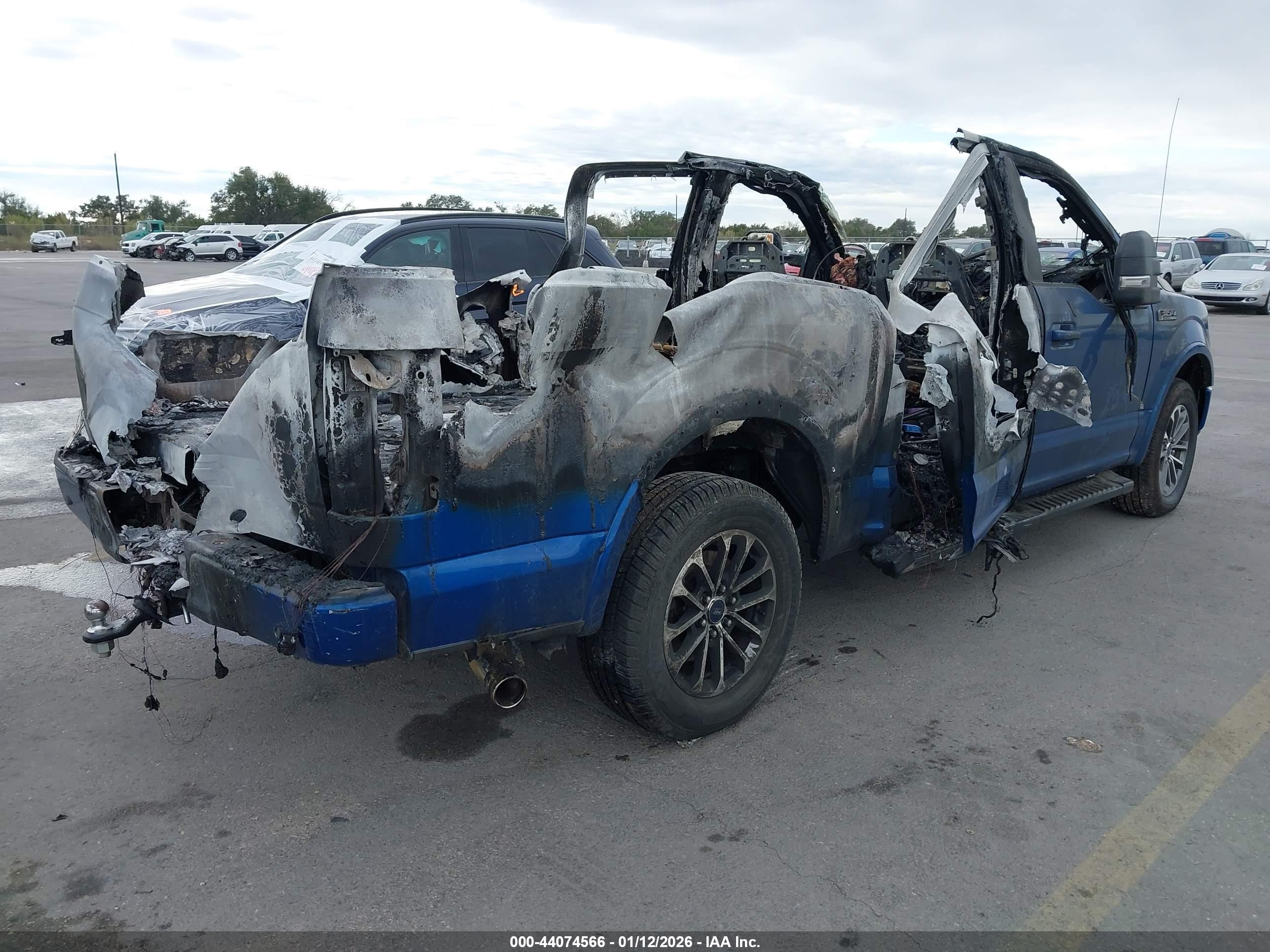 FORD F-150 image 4