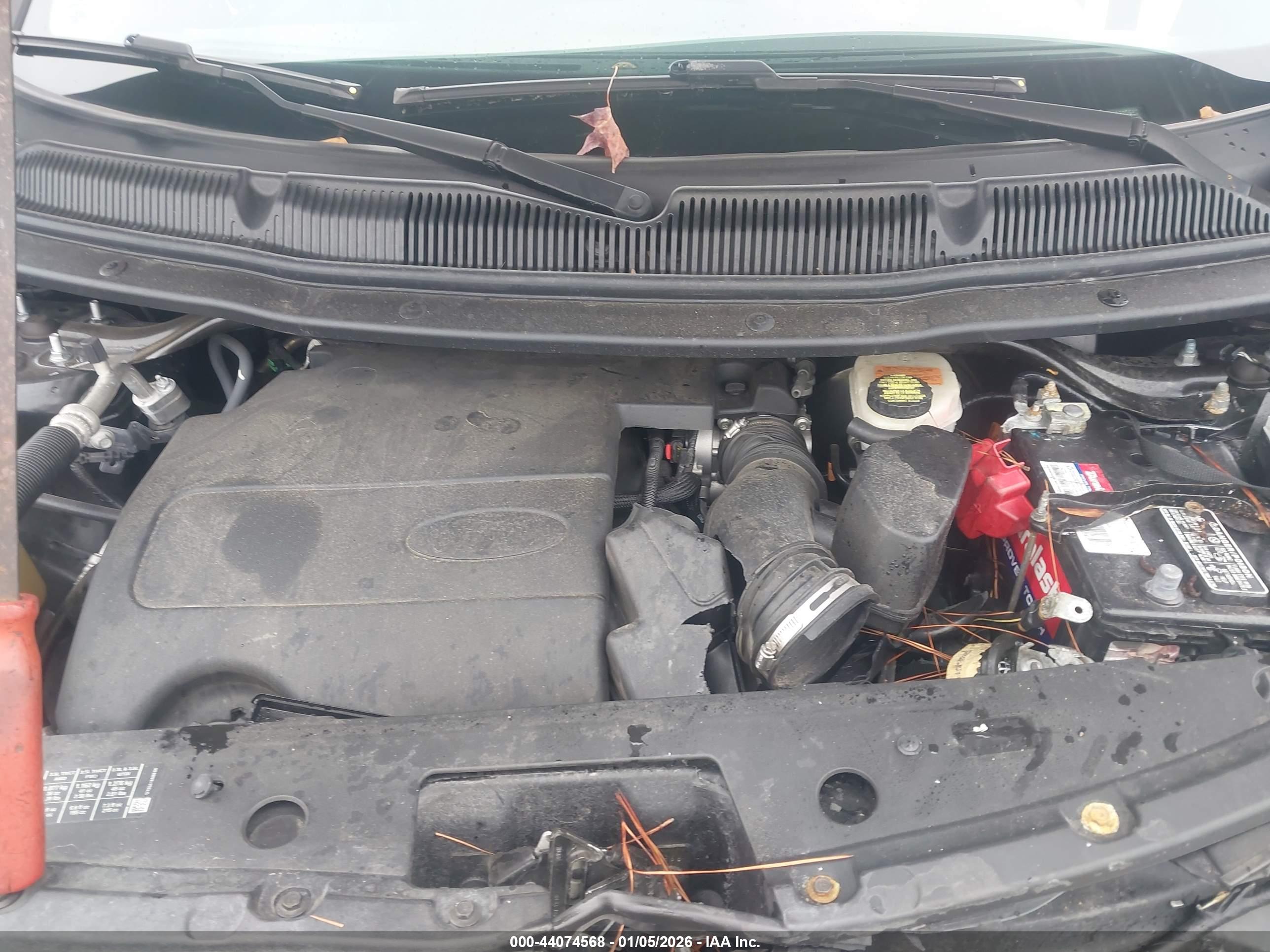 FORD EXPLORER image 10