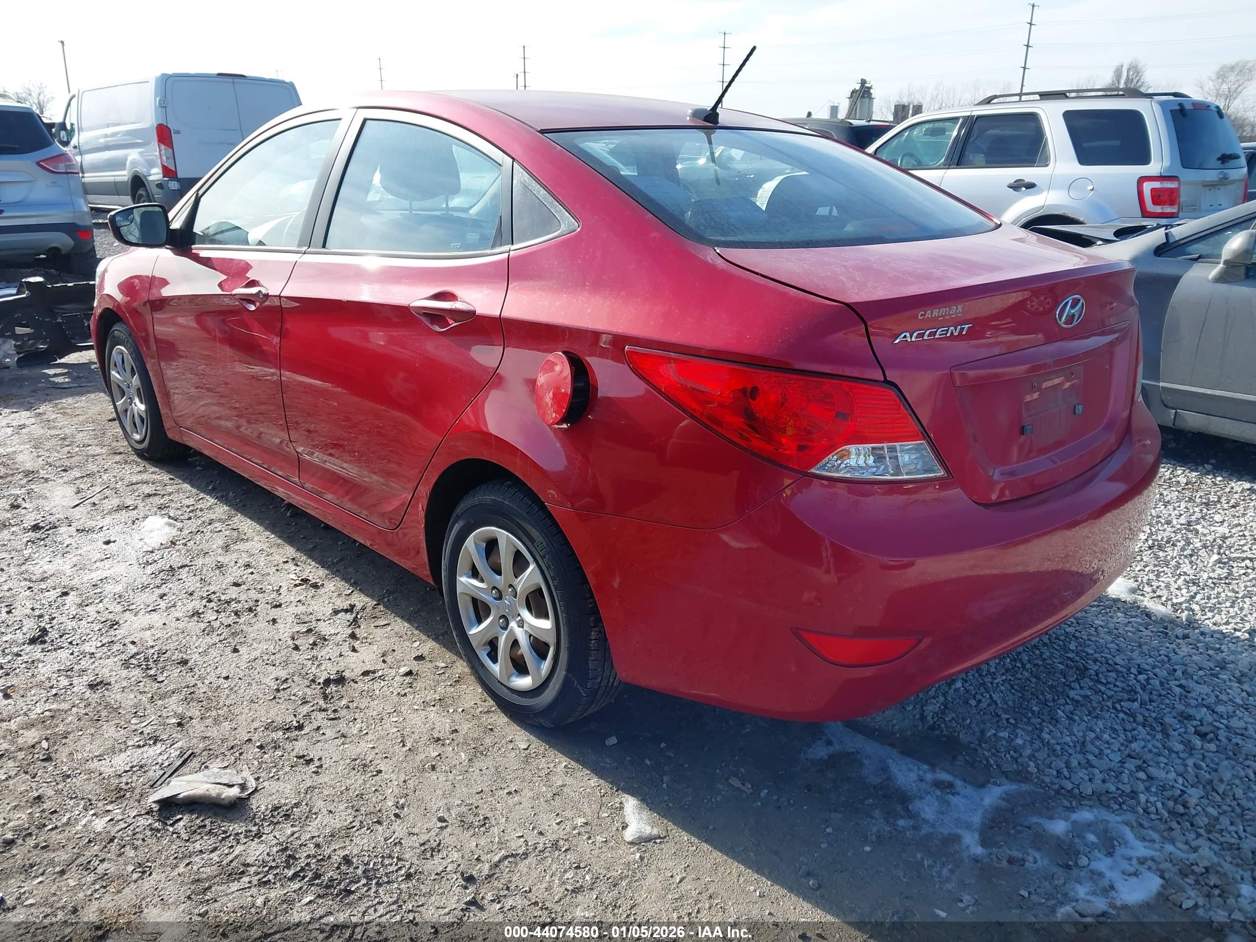 HYUNDAI ACCENT image 3