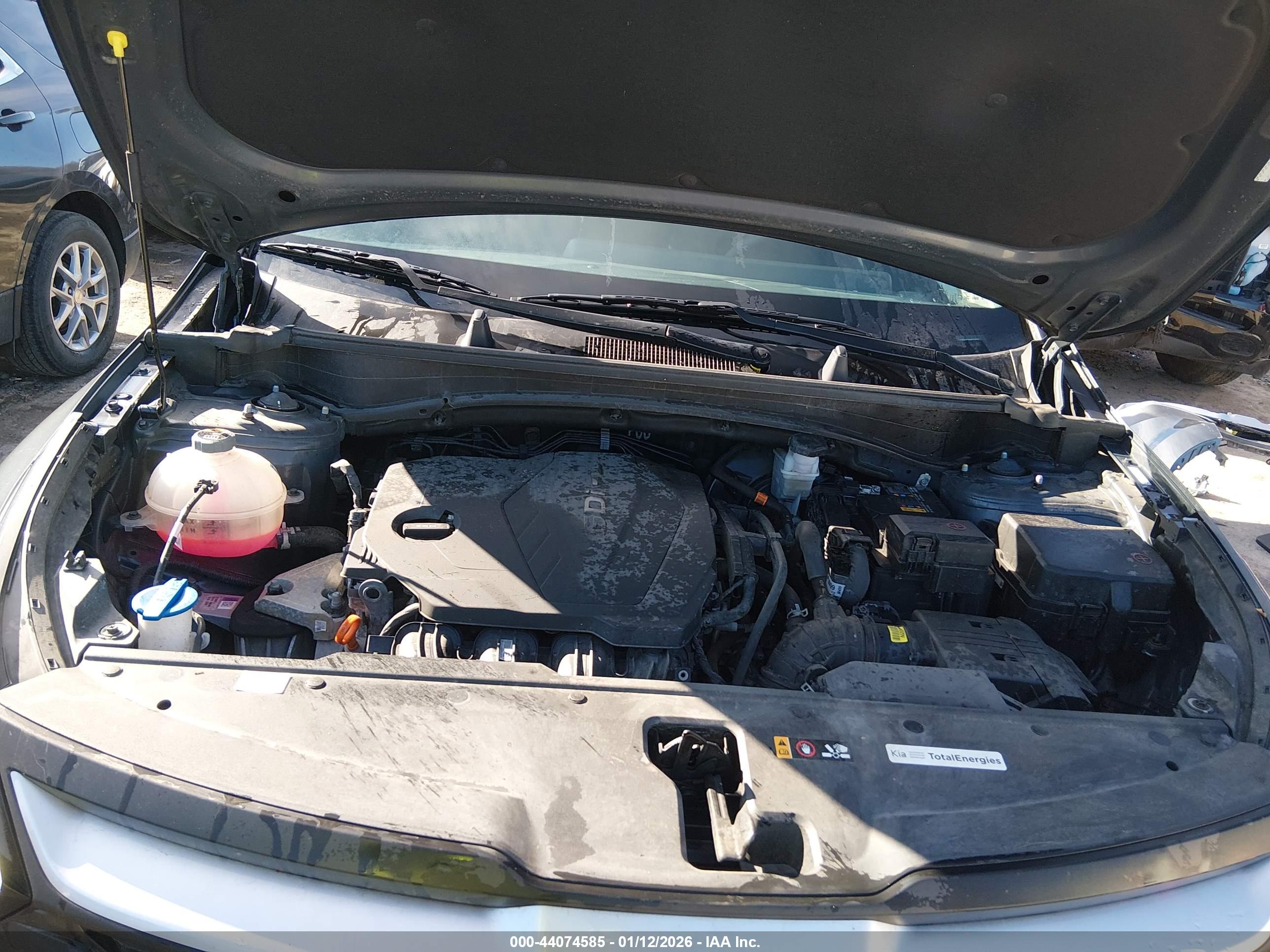 KIA SPORTAGE image 10