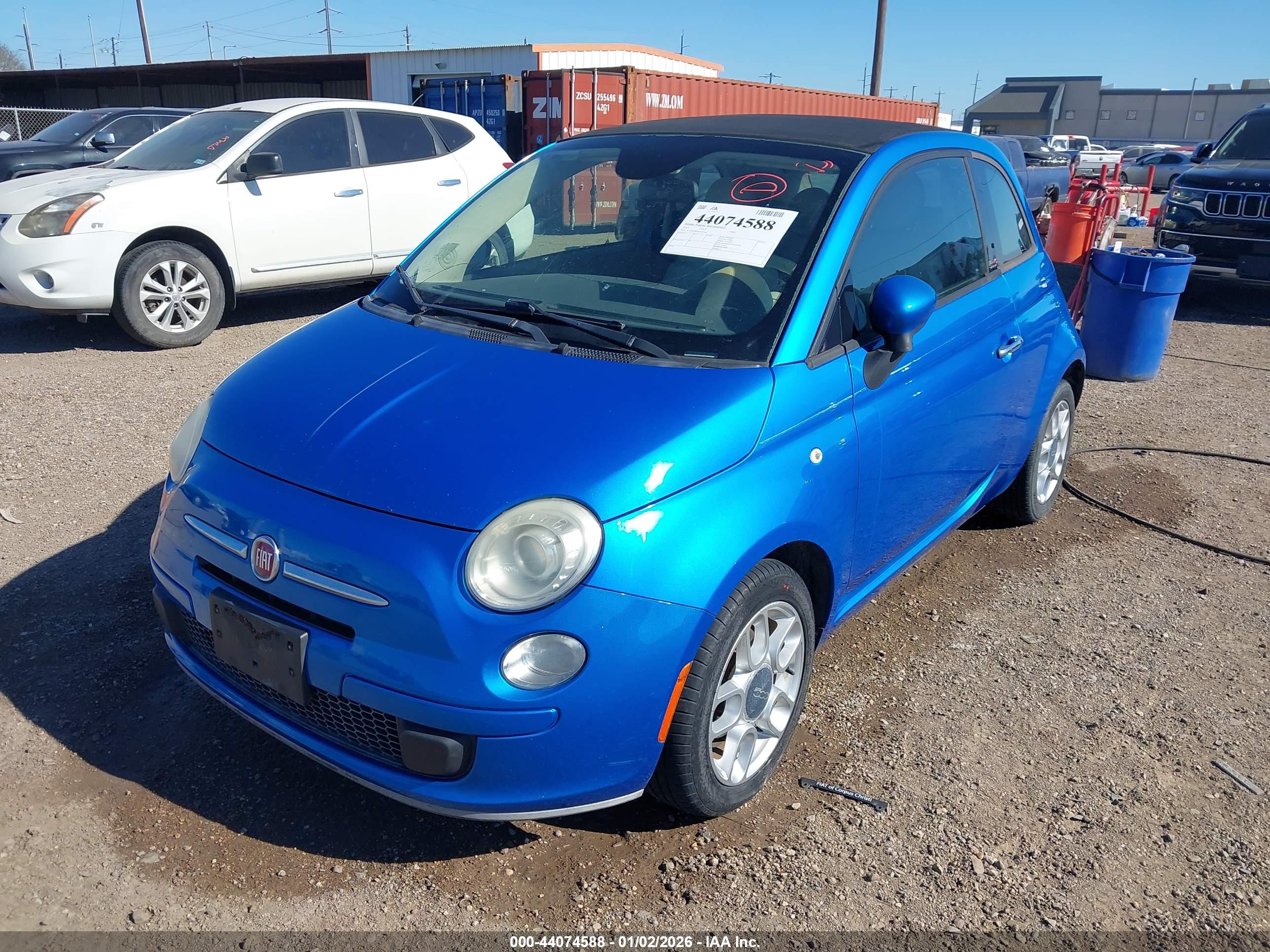 FIAT 500C image 2