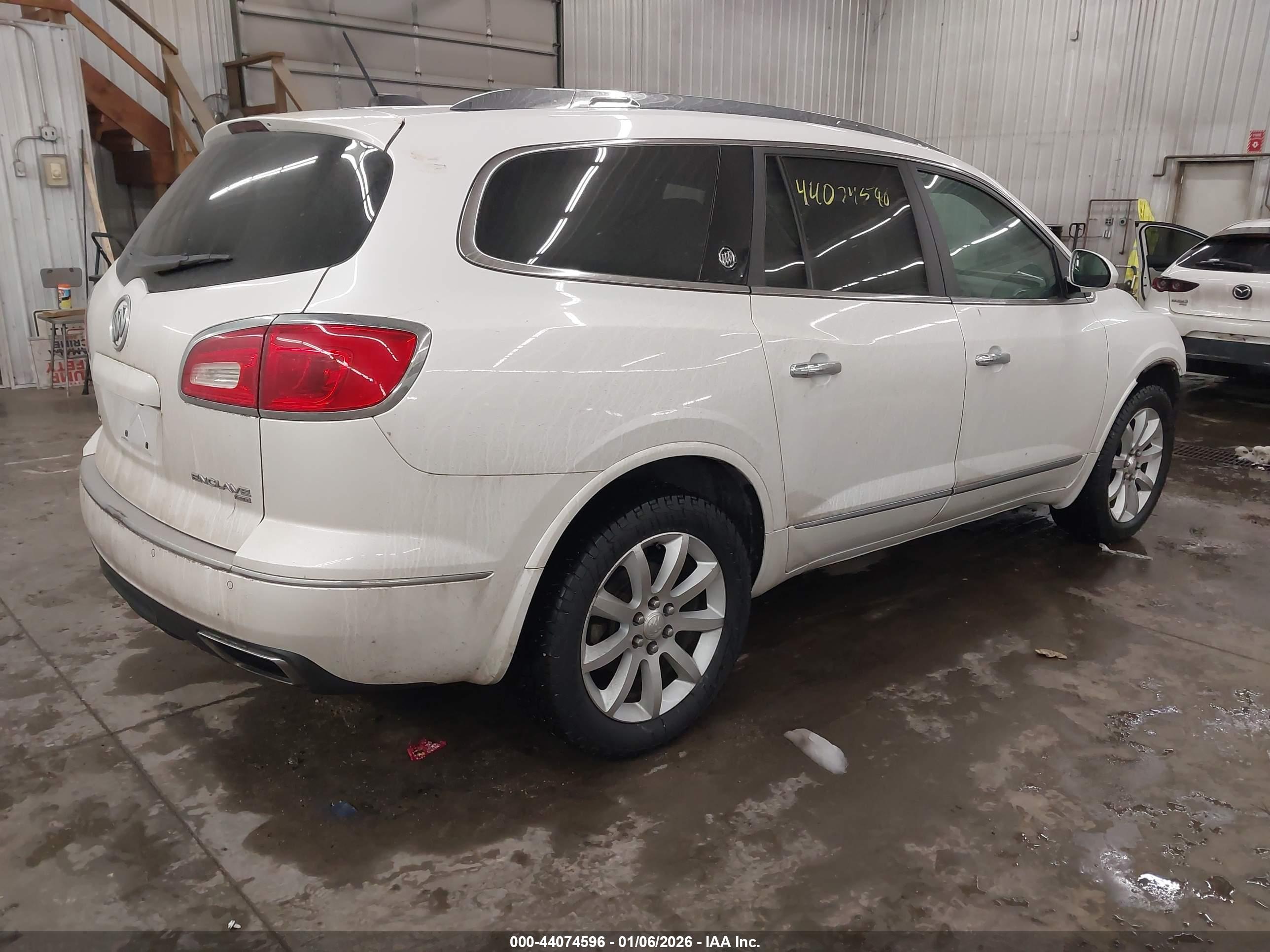 BUICK ENCLAVE image 4