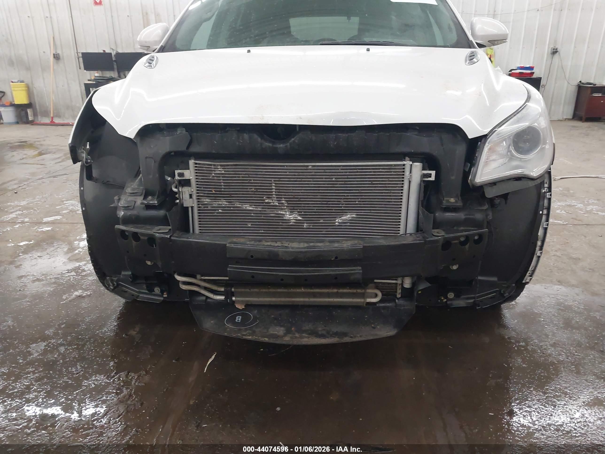 BUICK ENCLAVE image 6