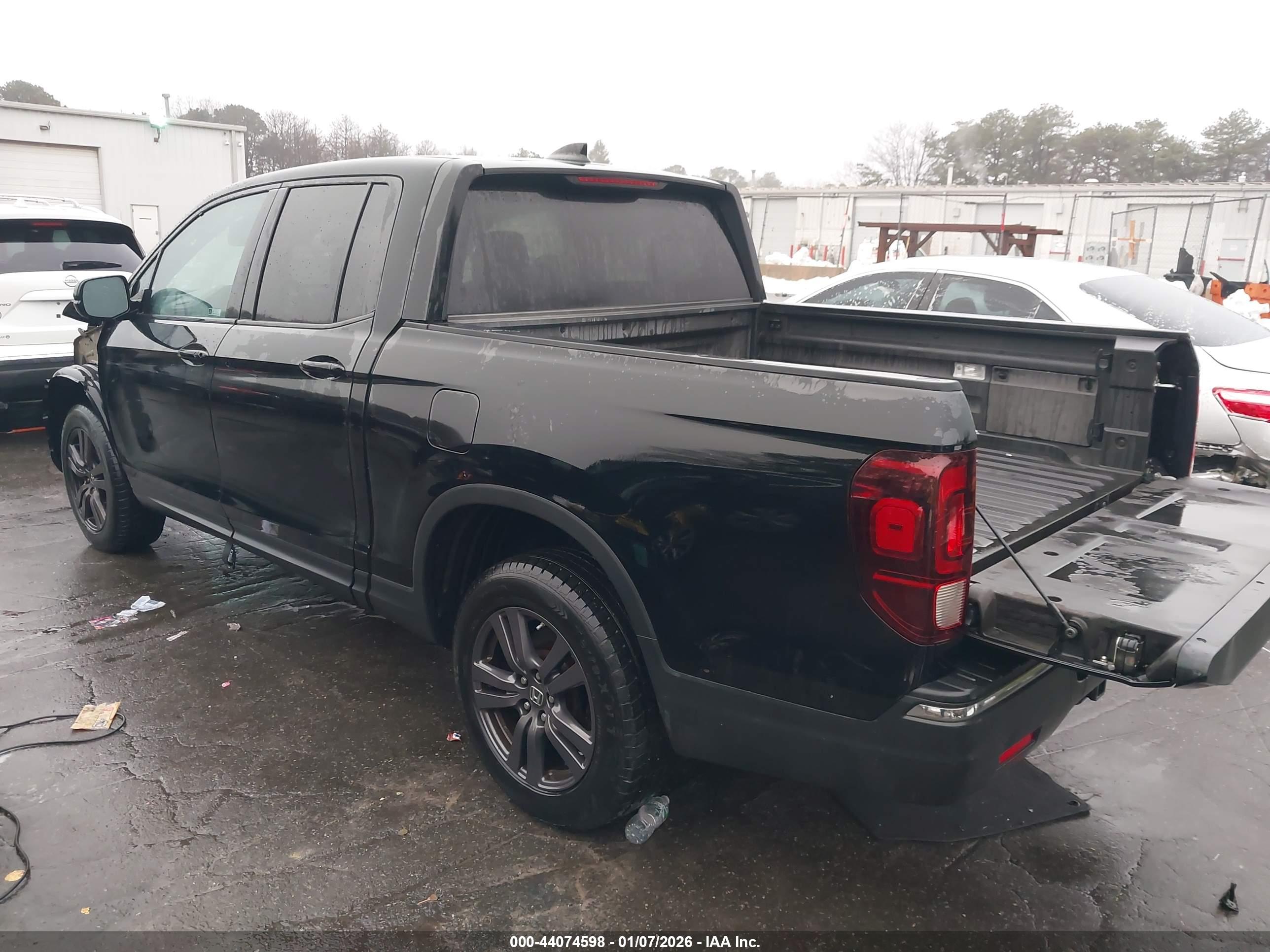 HONDA RIDGELINE image 3