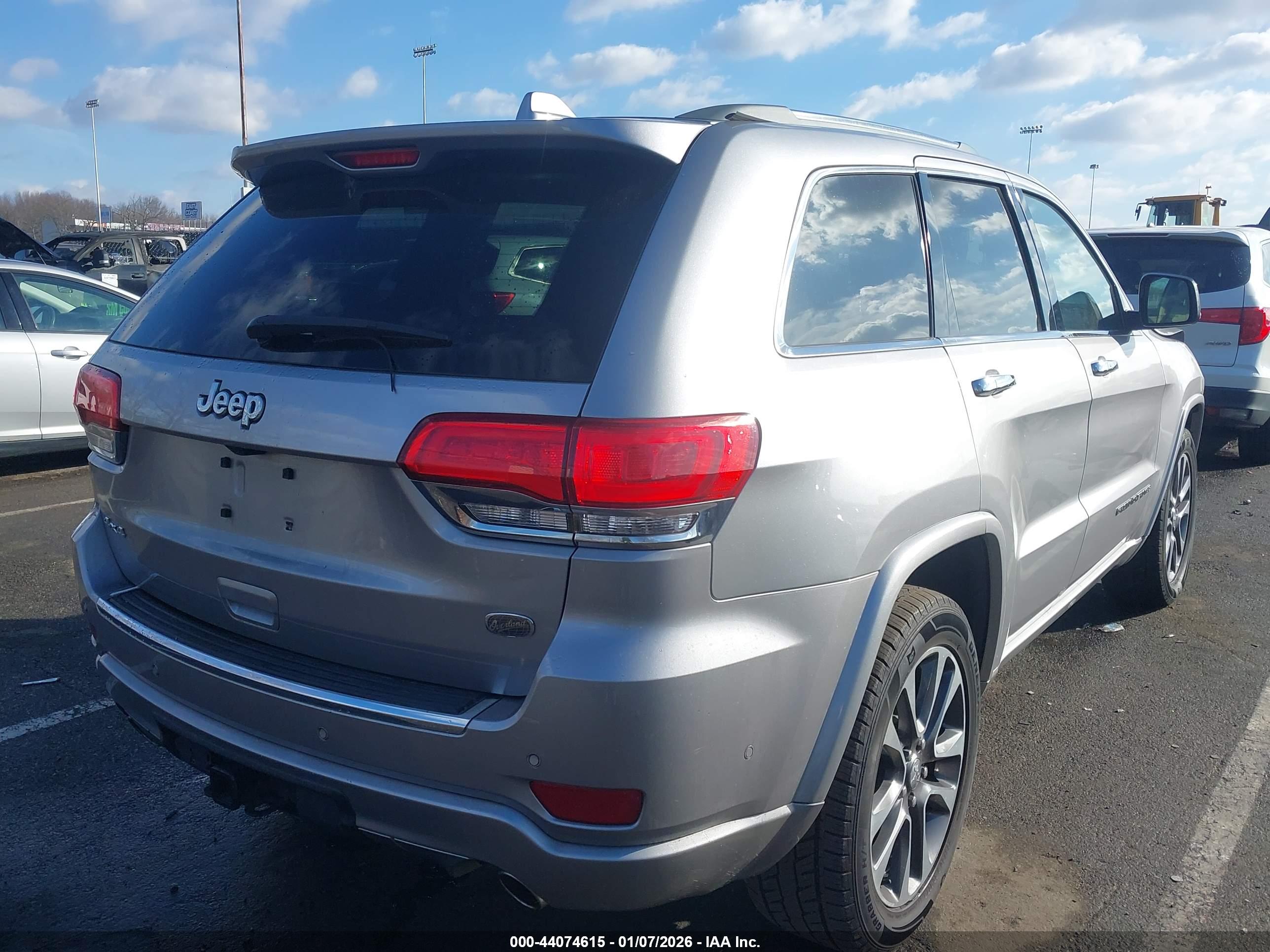 JEEP GRAND image 4