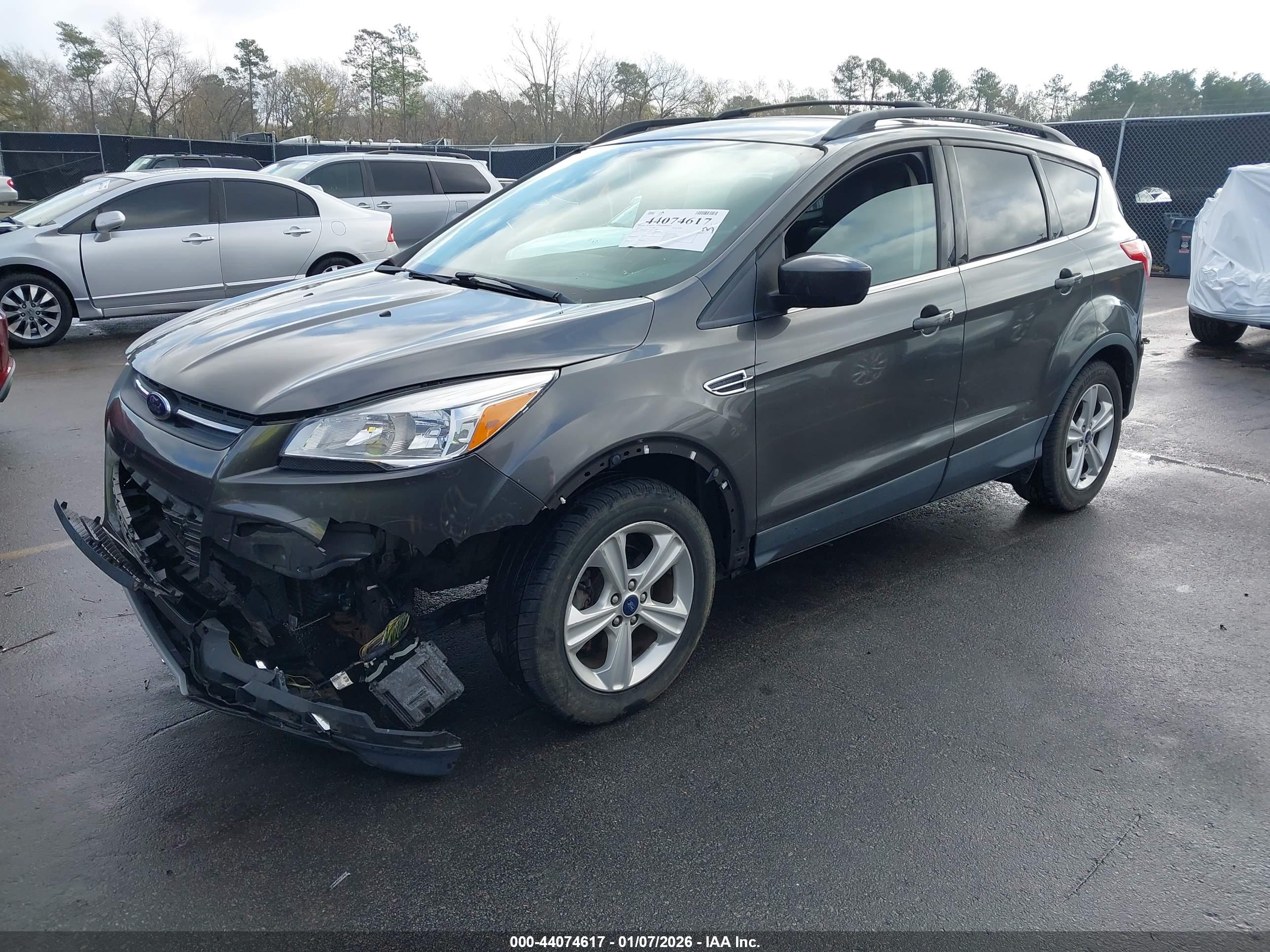 FORD ESCAPE image 2