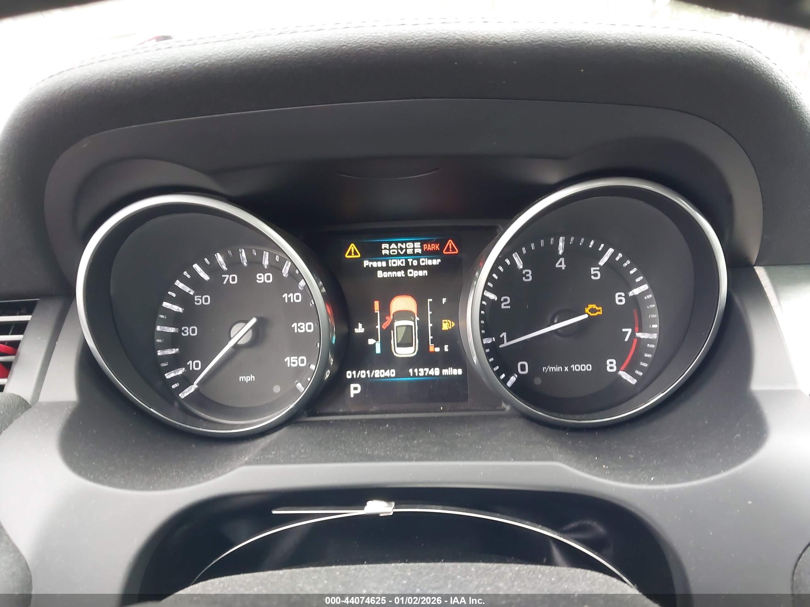 LAND ROVER image 7