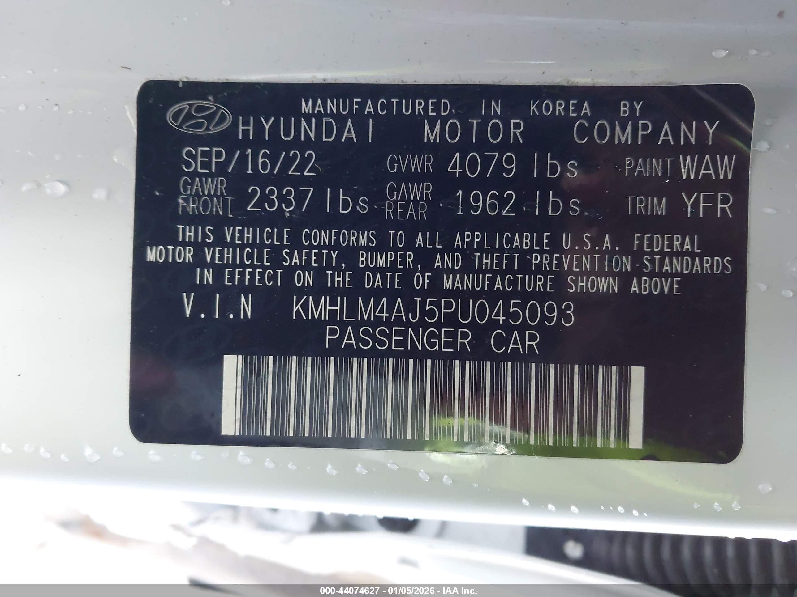 HYUNDAI ELANTRA image 9