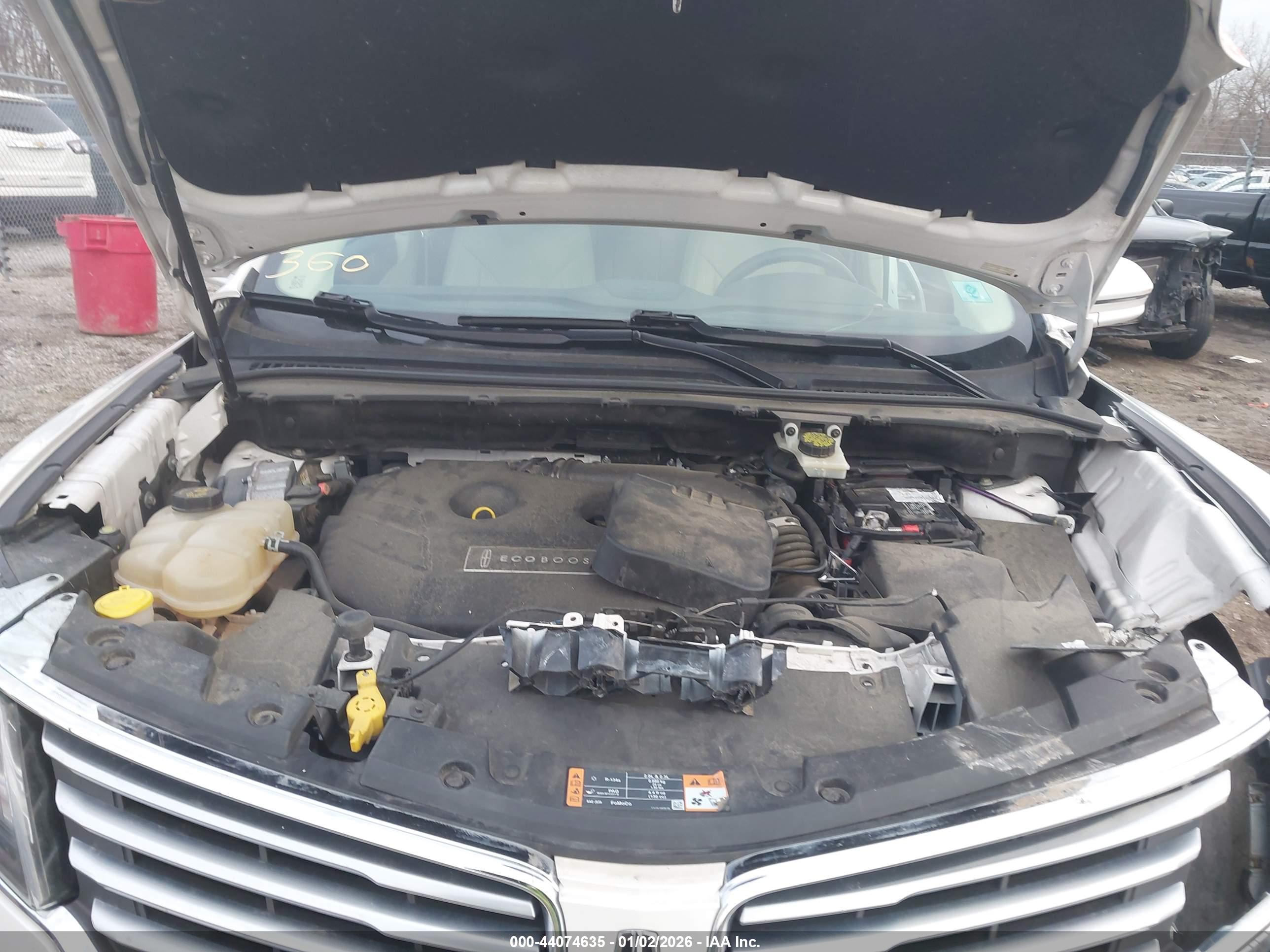 LINCOLN MKC image 10