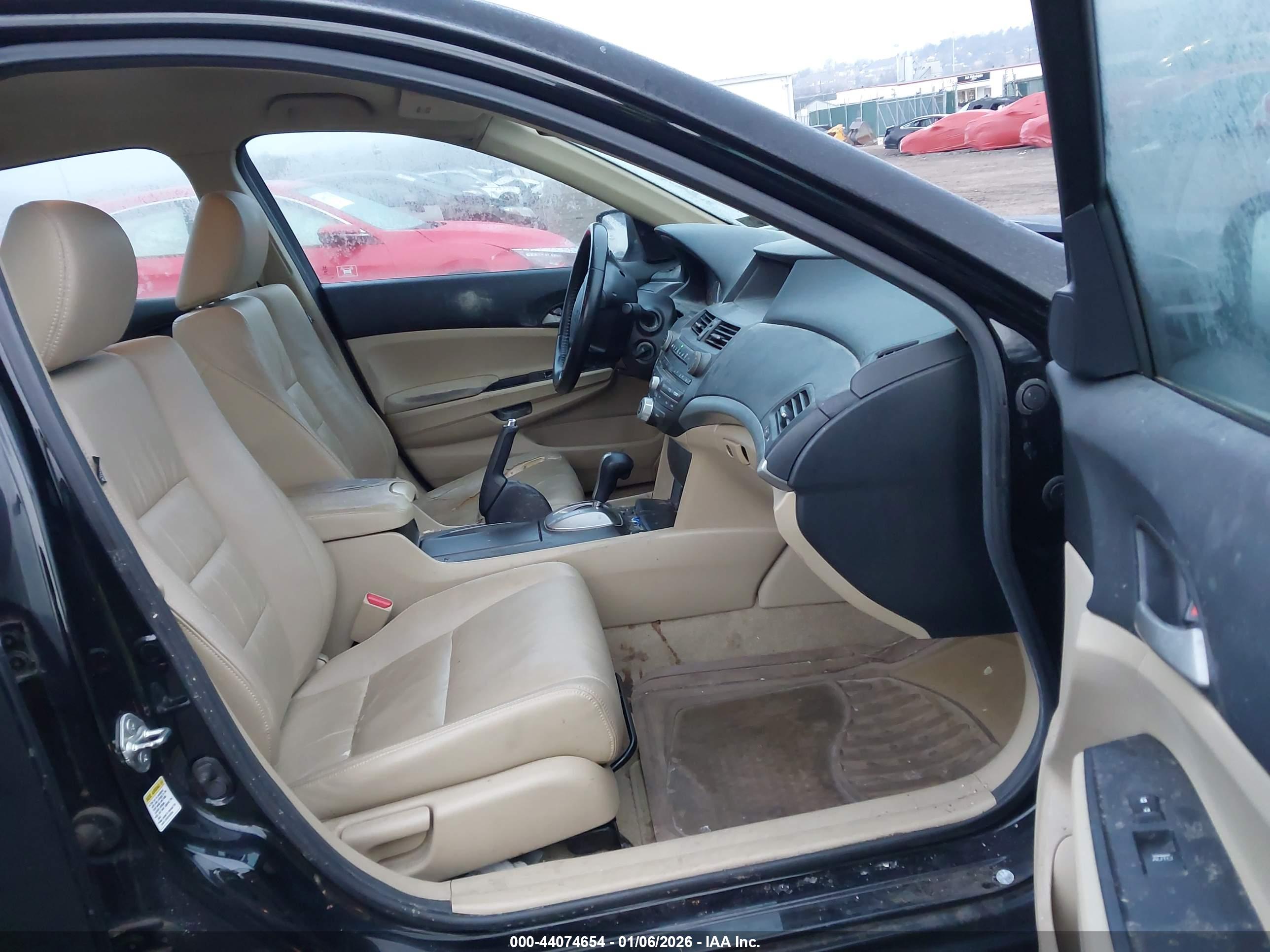 HONDA ACCORD image 5