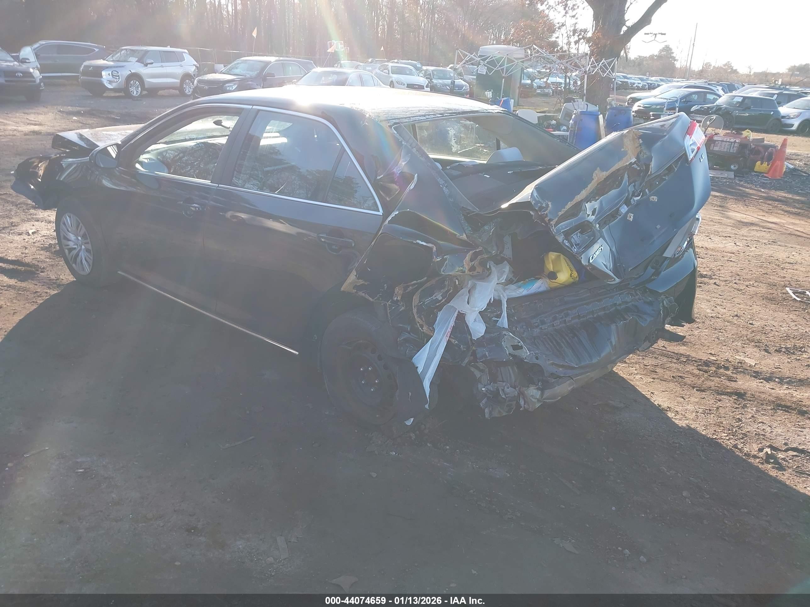 TOYOTA CAMRY image 6