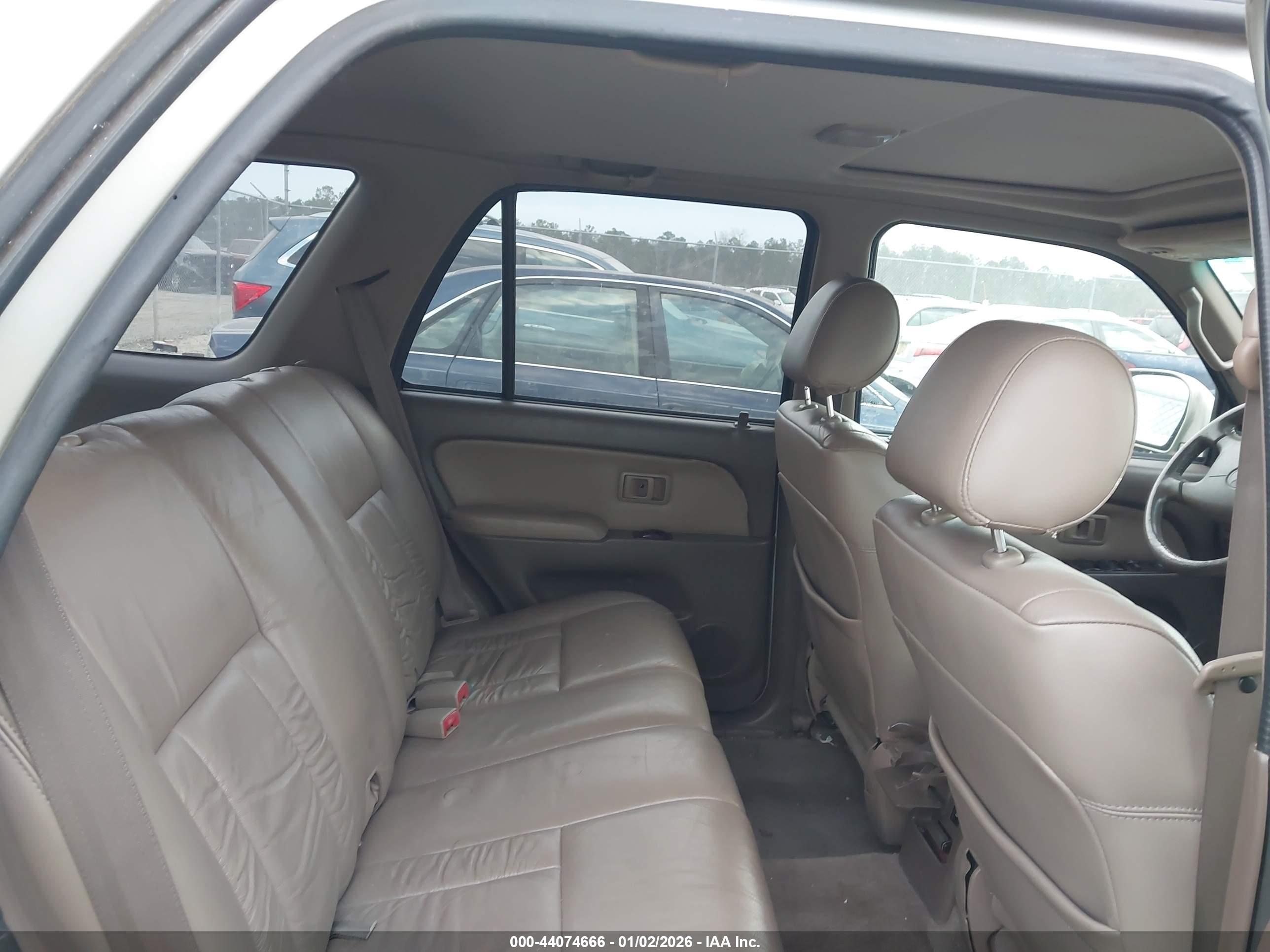 TOYOTA 4RUNNER image 8