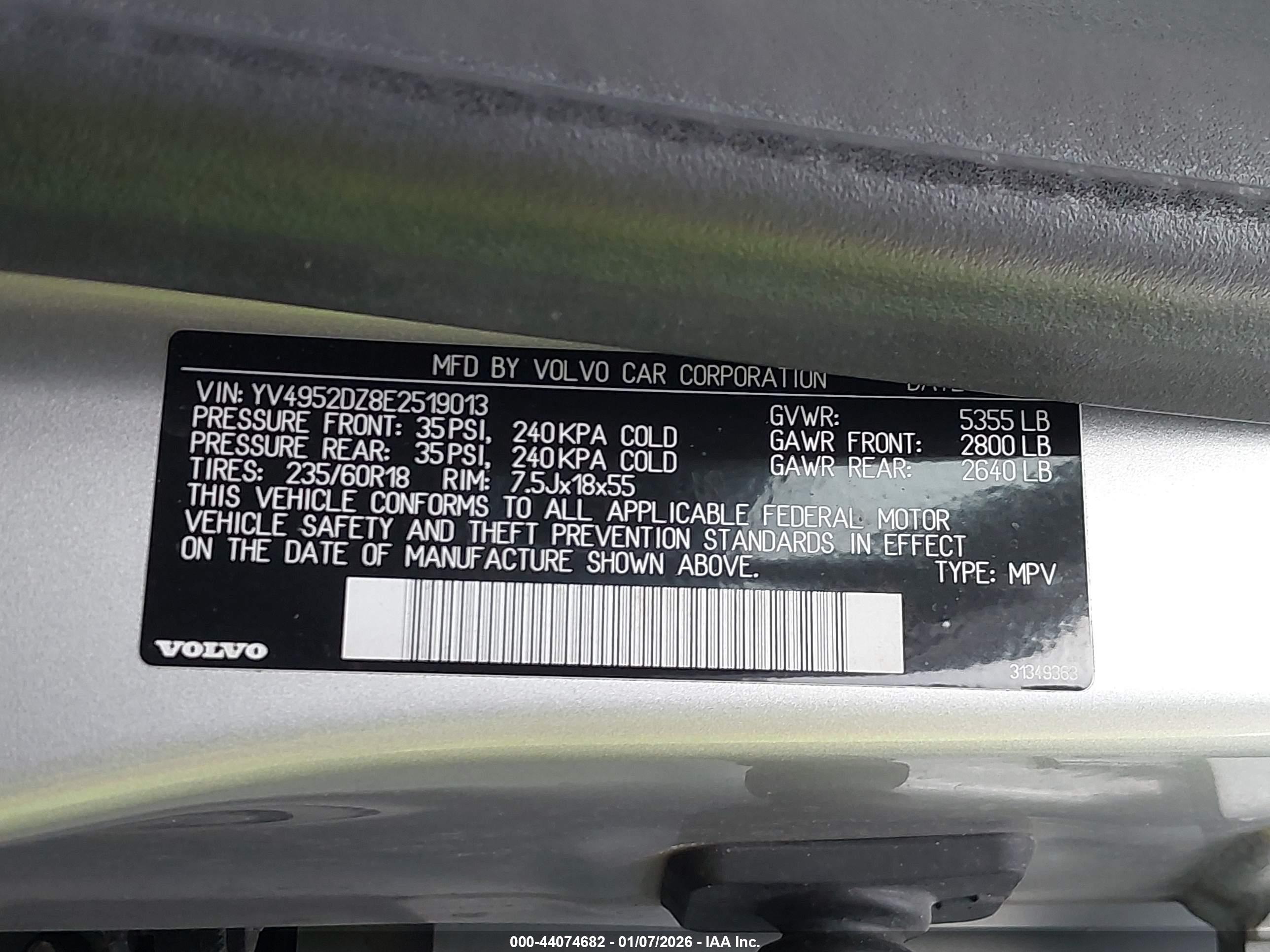 VOLVO XC60 image 9